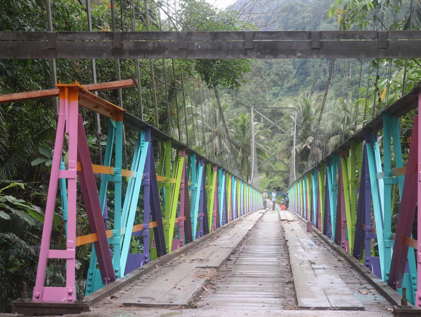 Jembatan Tapuih