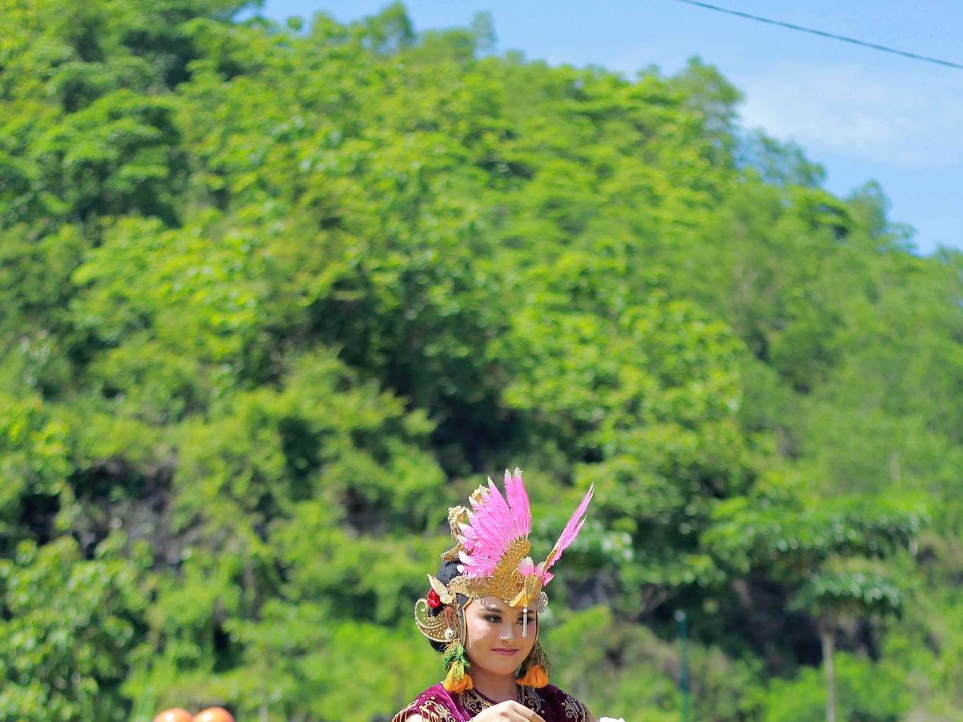 Welcome Dance