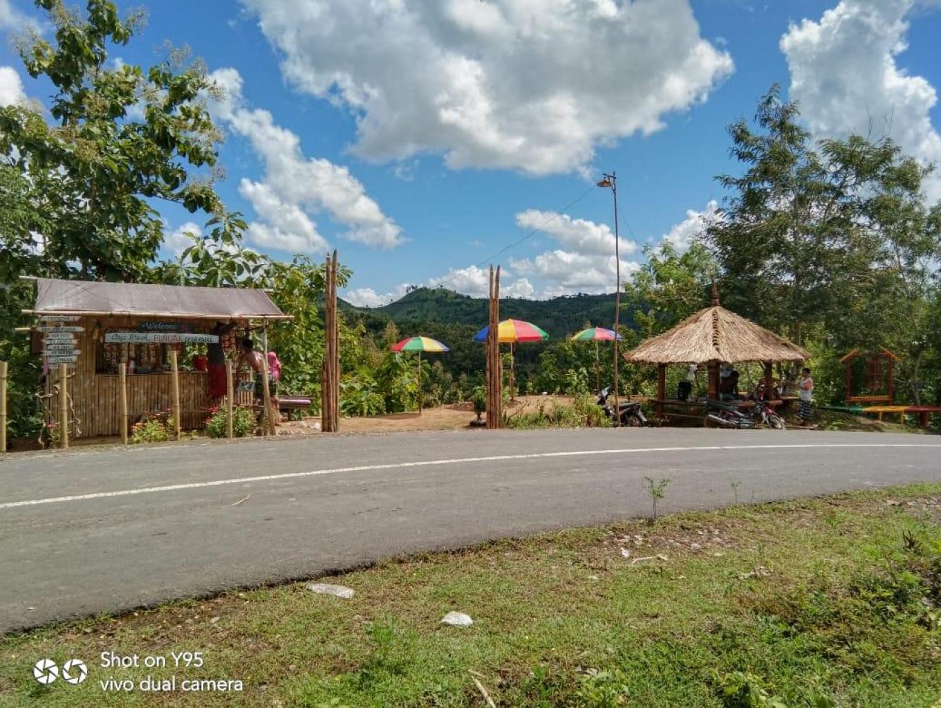 Spot Selfie Begroun Alam Bebas Pegunungan