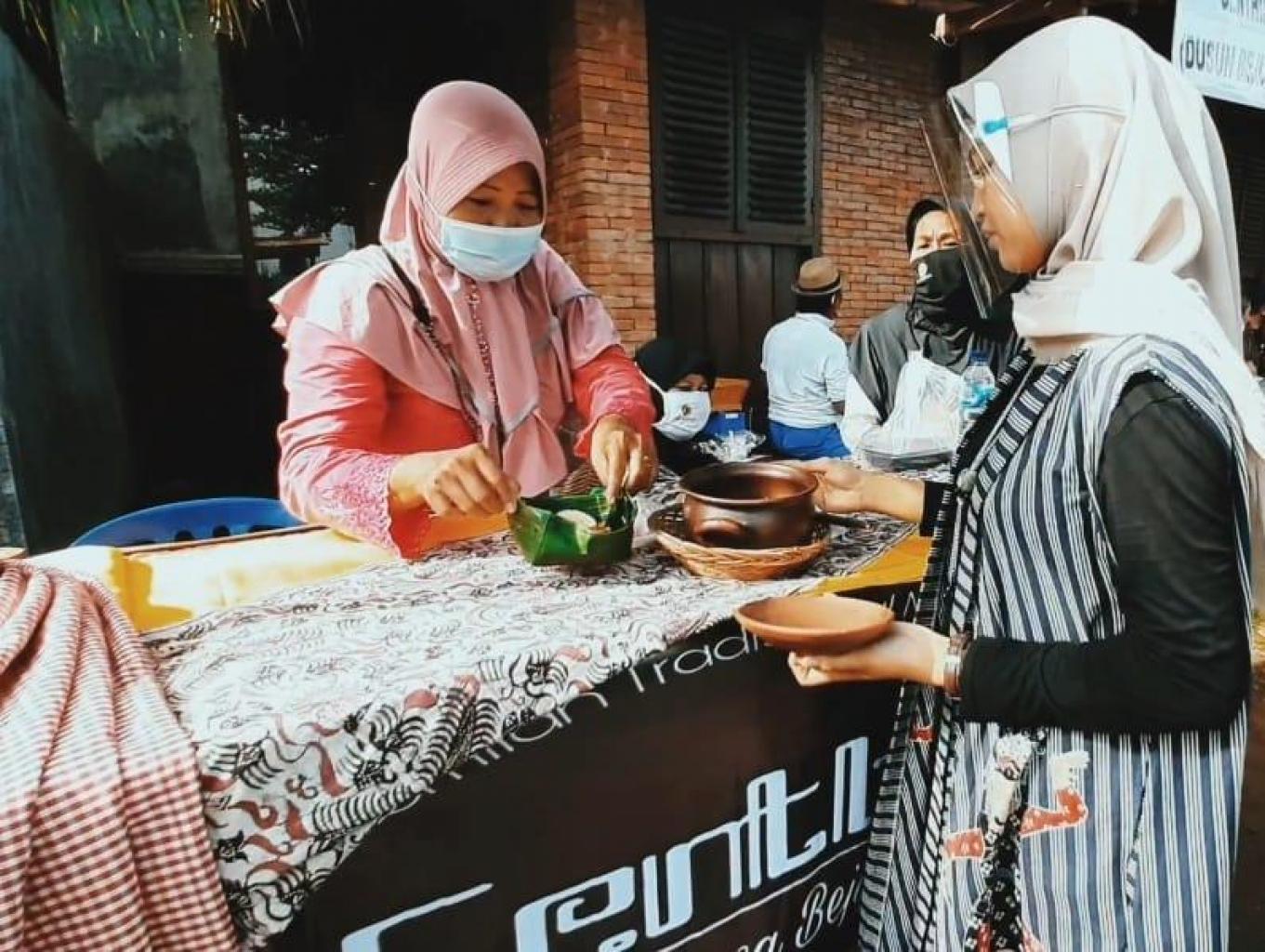 Pasar Rakyat Kampung Majapahit Desa Bejijong