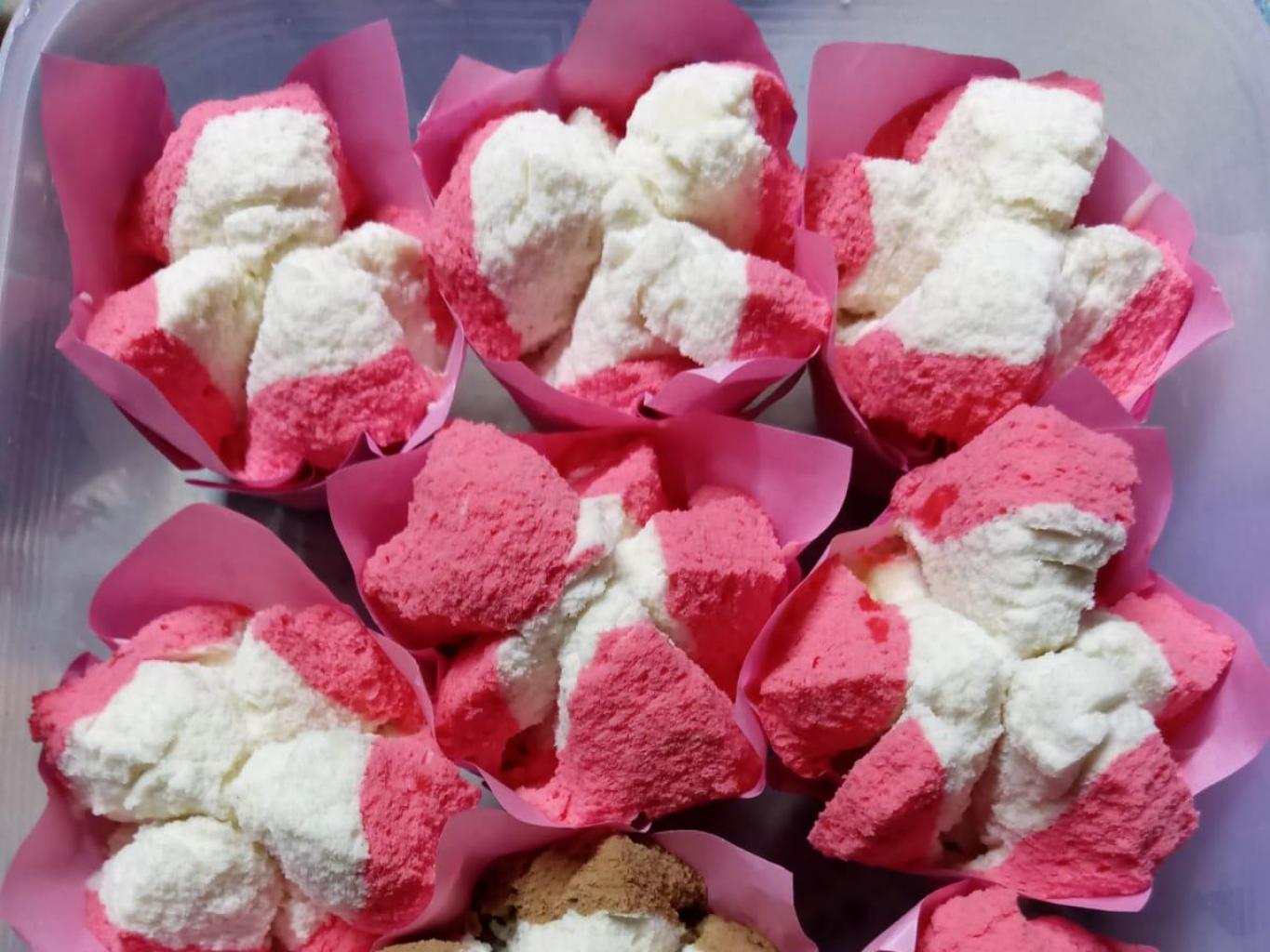 Kue Kolombeng Pica