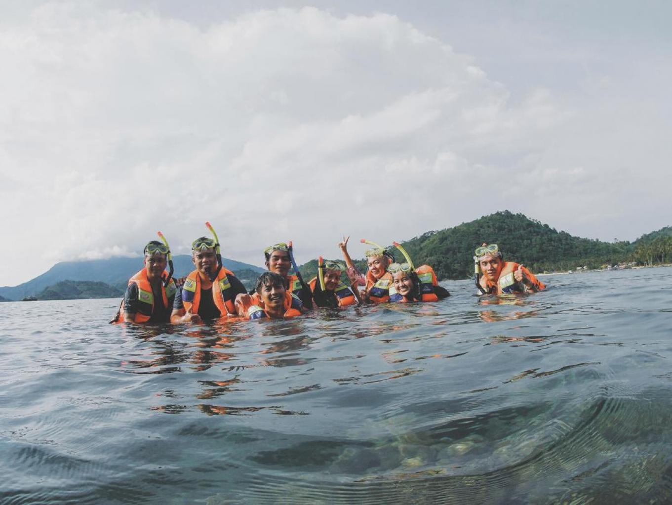 Wisata Taman Bawah Laut (snorkeling)