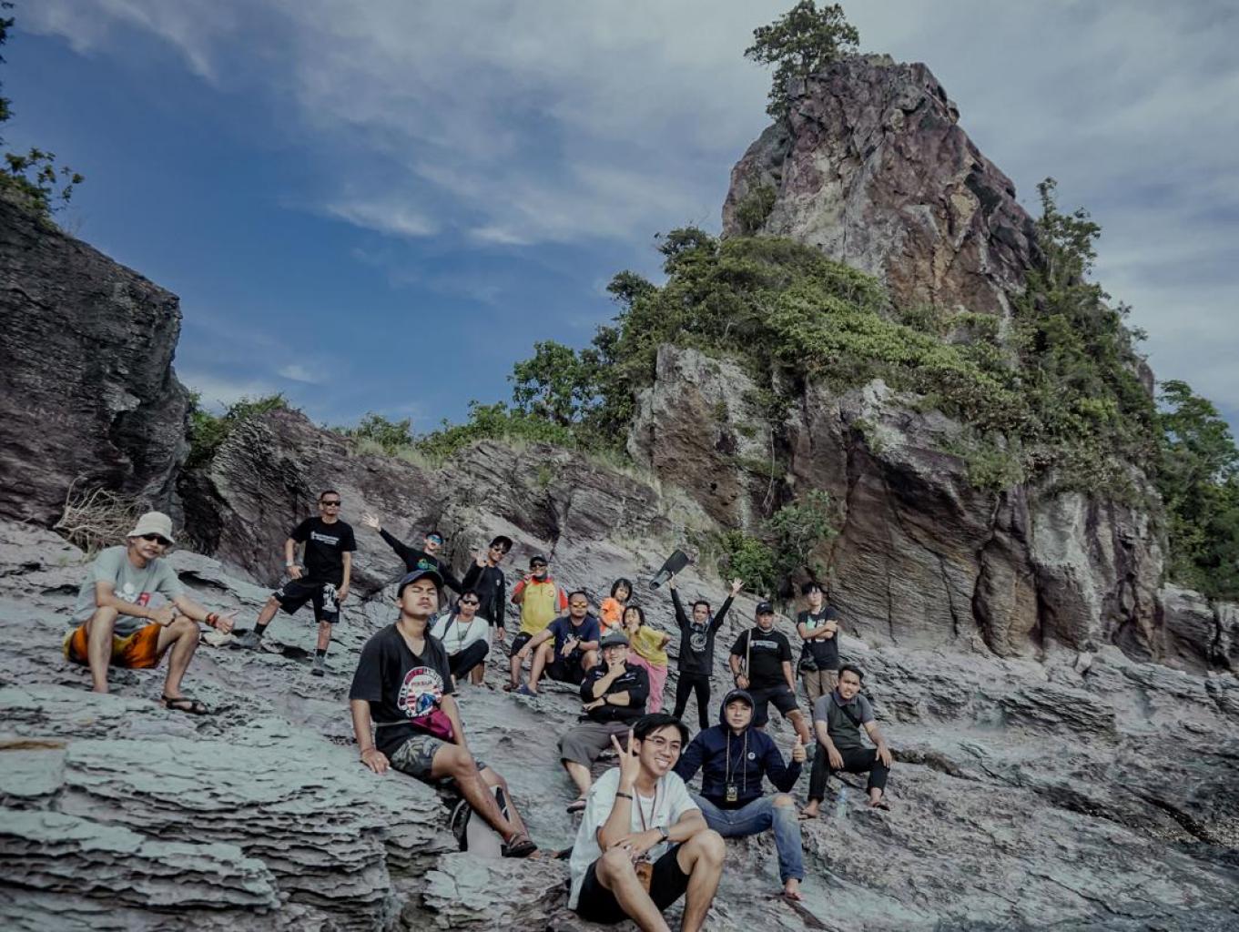 Wisata Batu Alif