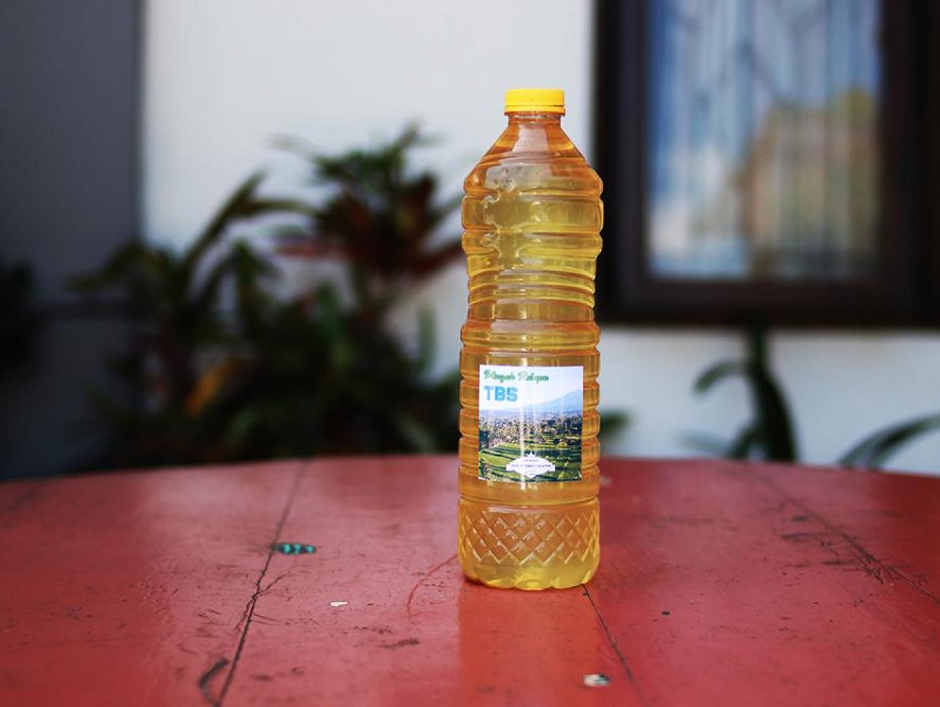 Minyak Kelapa Tbs