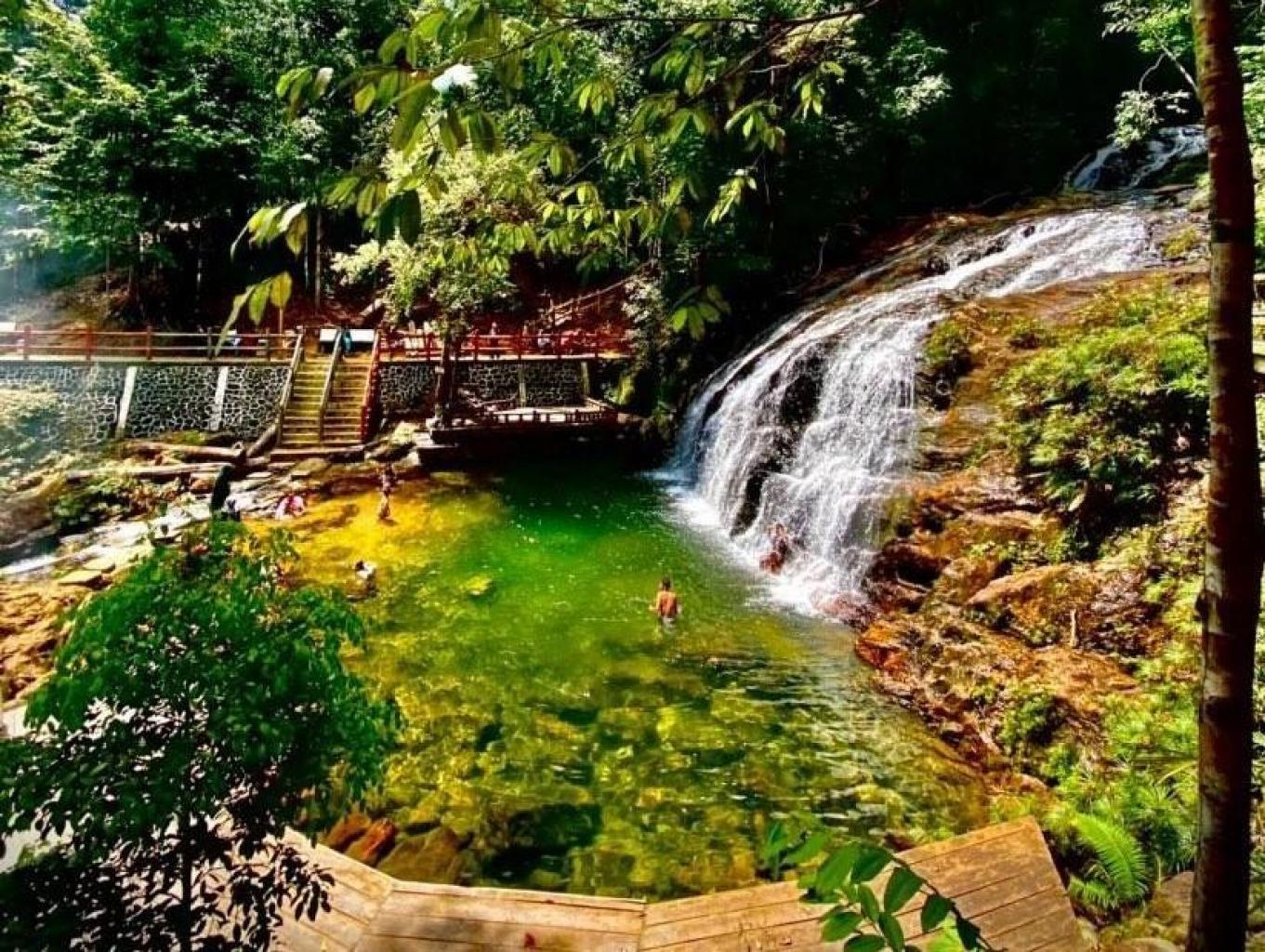 AIR TERJUN RESUN