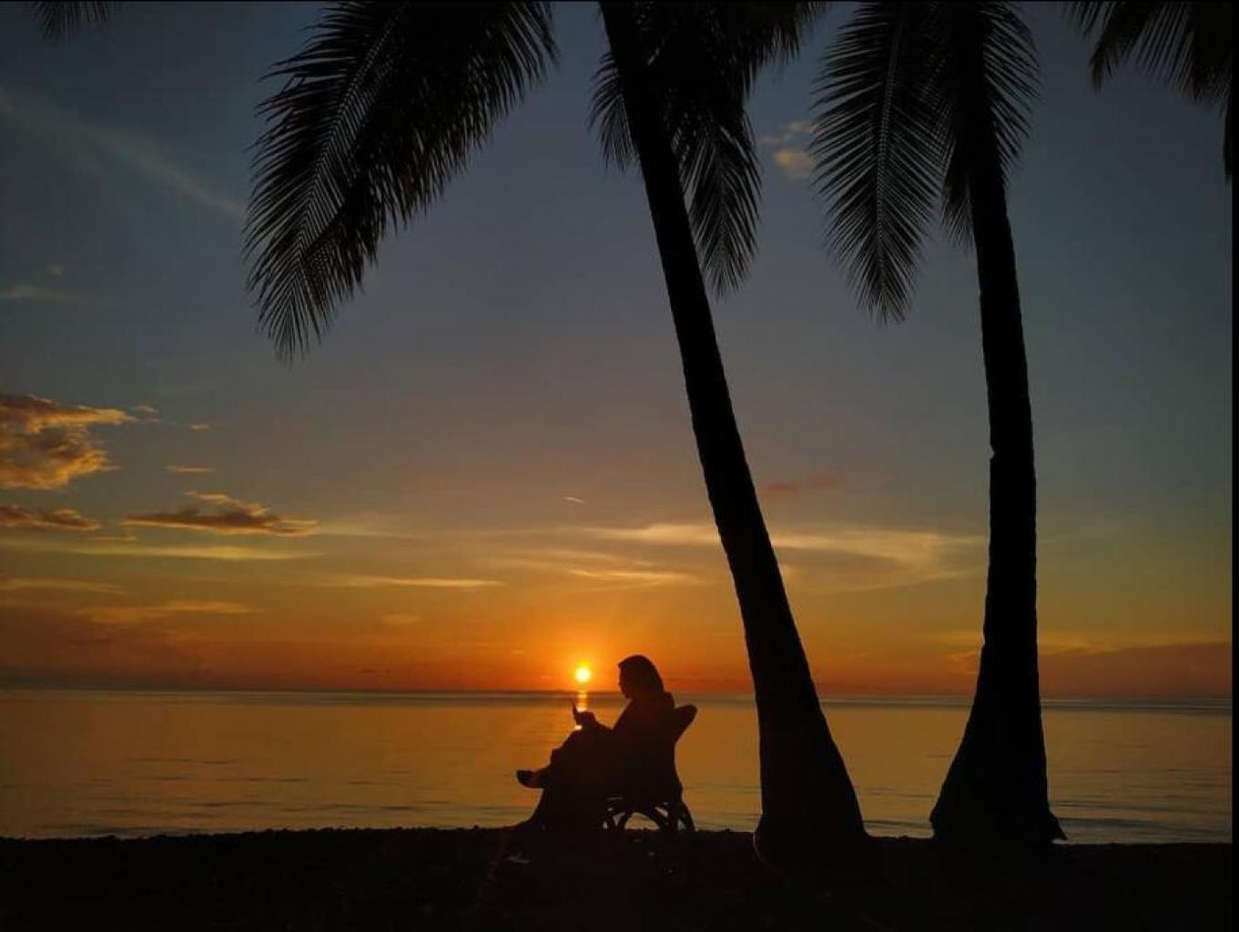 Sunset Pantai Marina