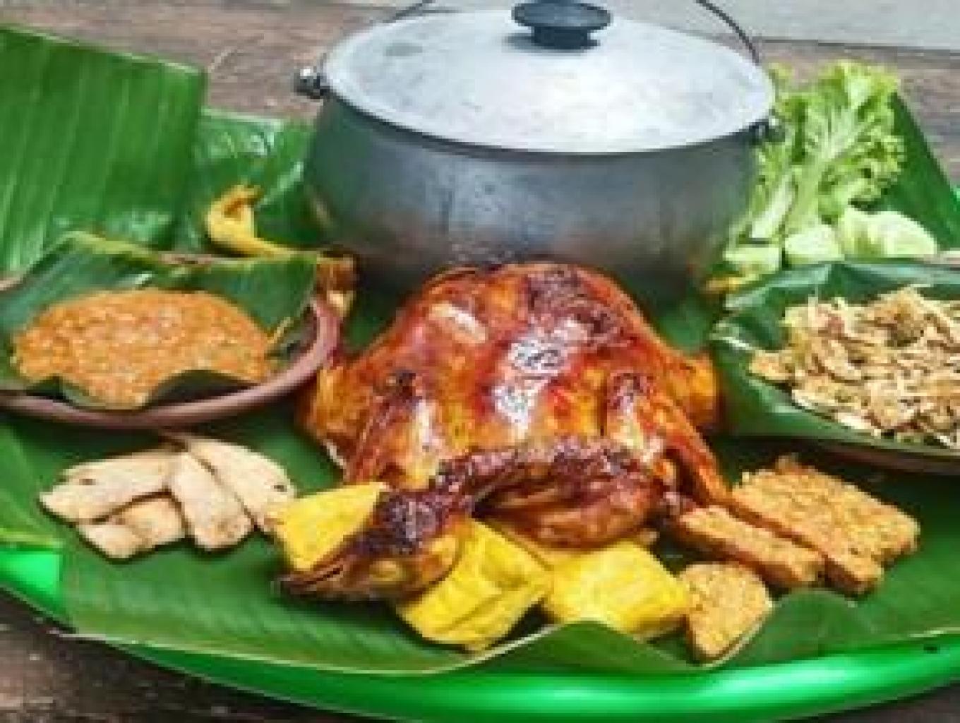Paket Liwet Curug Cipeuteuy