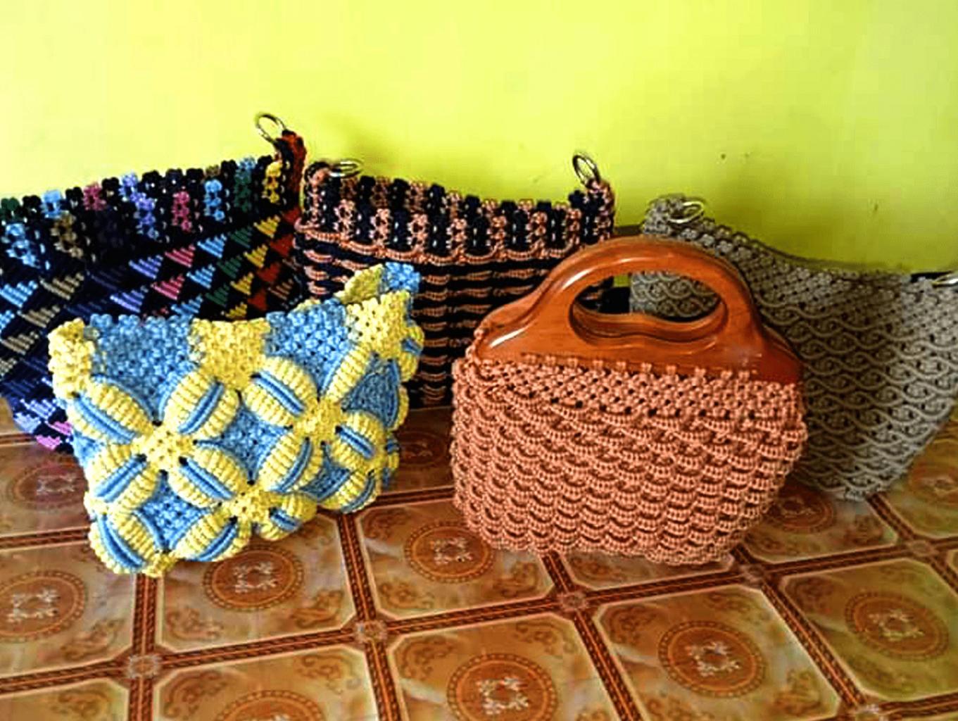 Tas Rajut