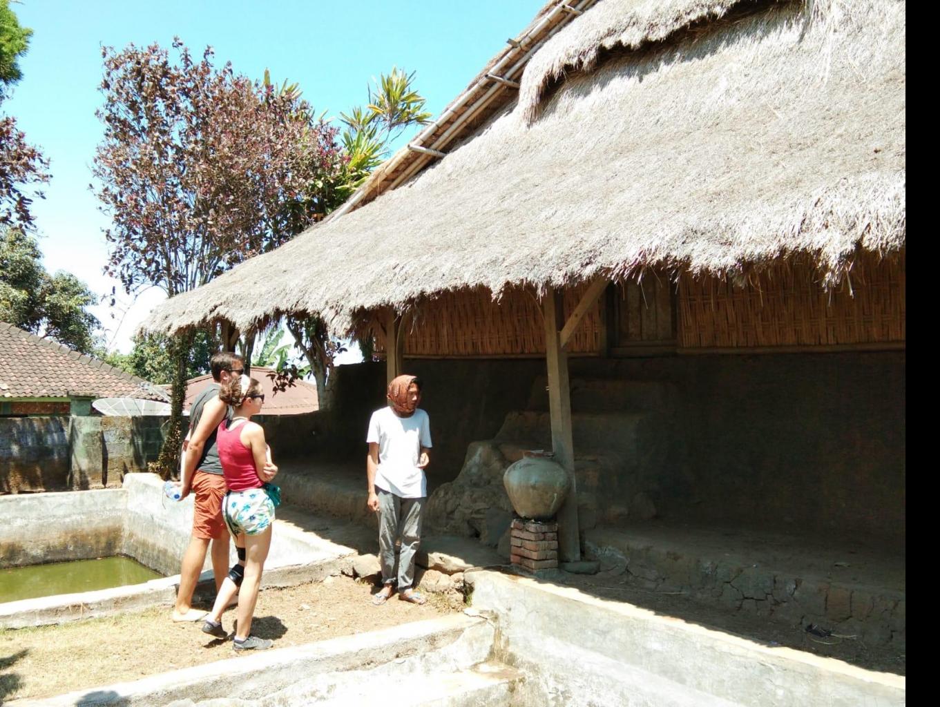 Masjid Kuno Langgar Pusaka Desa Wista Sapit