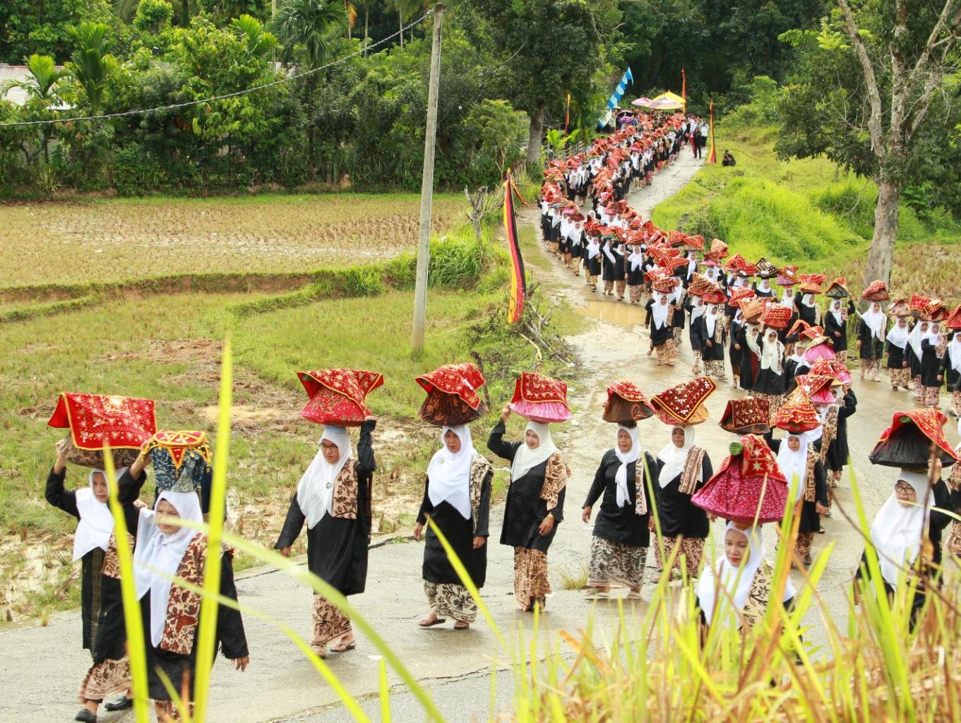 Bakaua Adat Nagari Sijunjung (berkaul Adat)