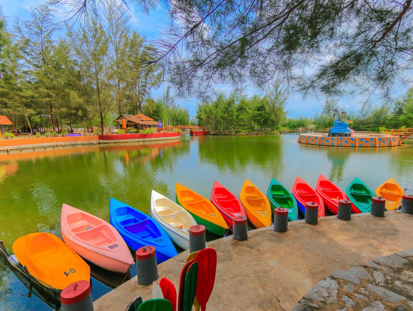 Pantai Cemara