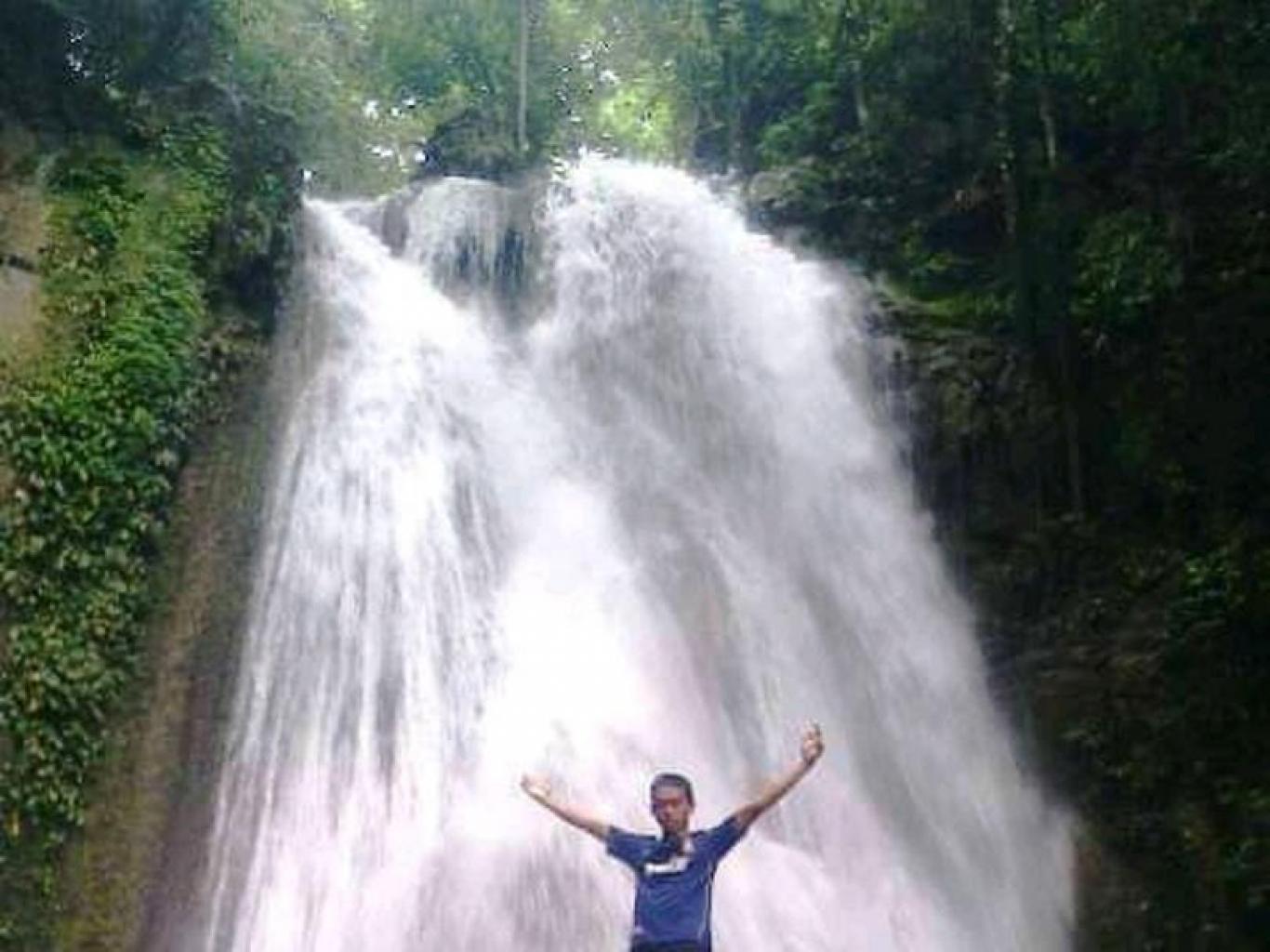 Air Terjun Tombolo