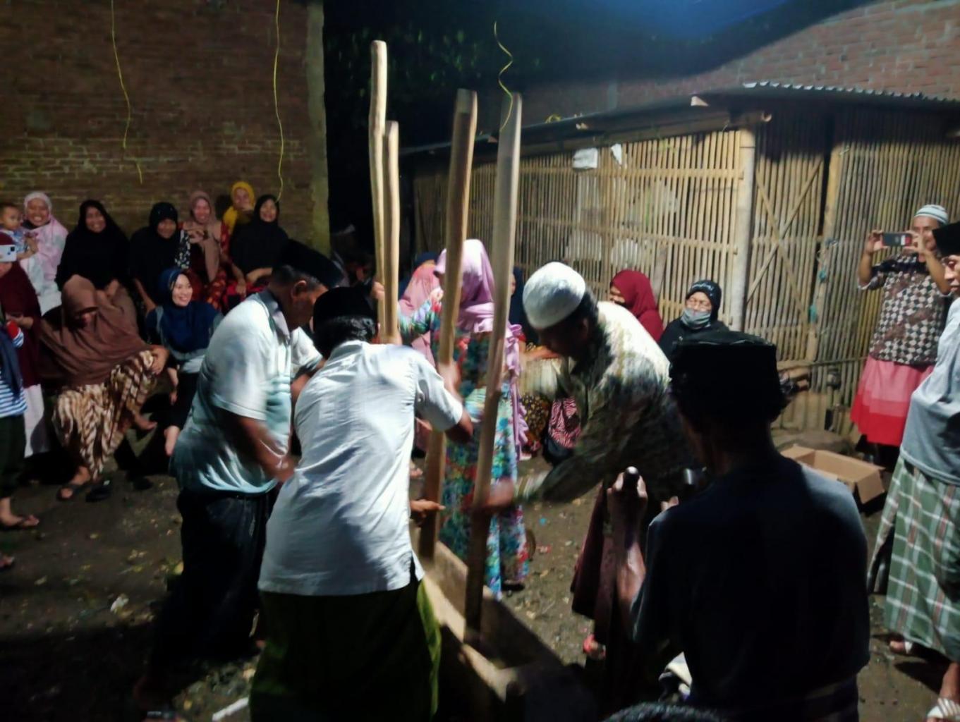 Mappadendang