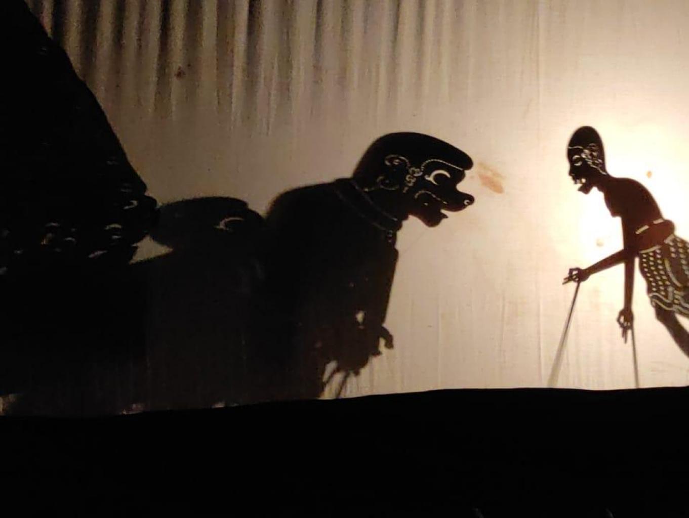 Wayang Kulit Dan Kerajinan
