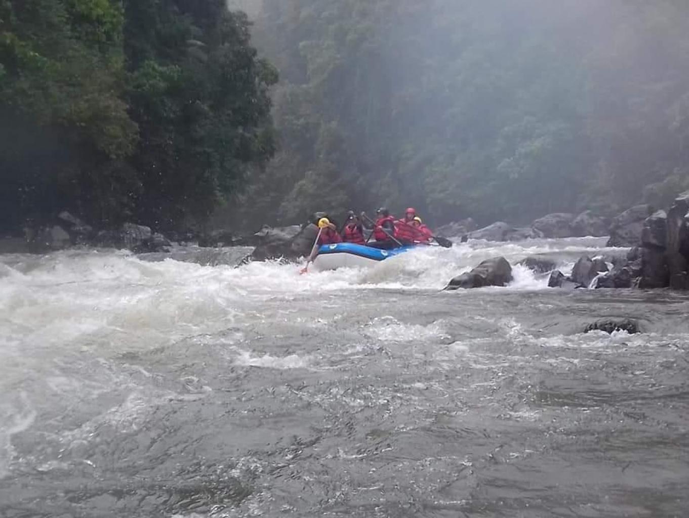 Wisata Arum Jeram