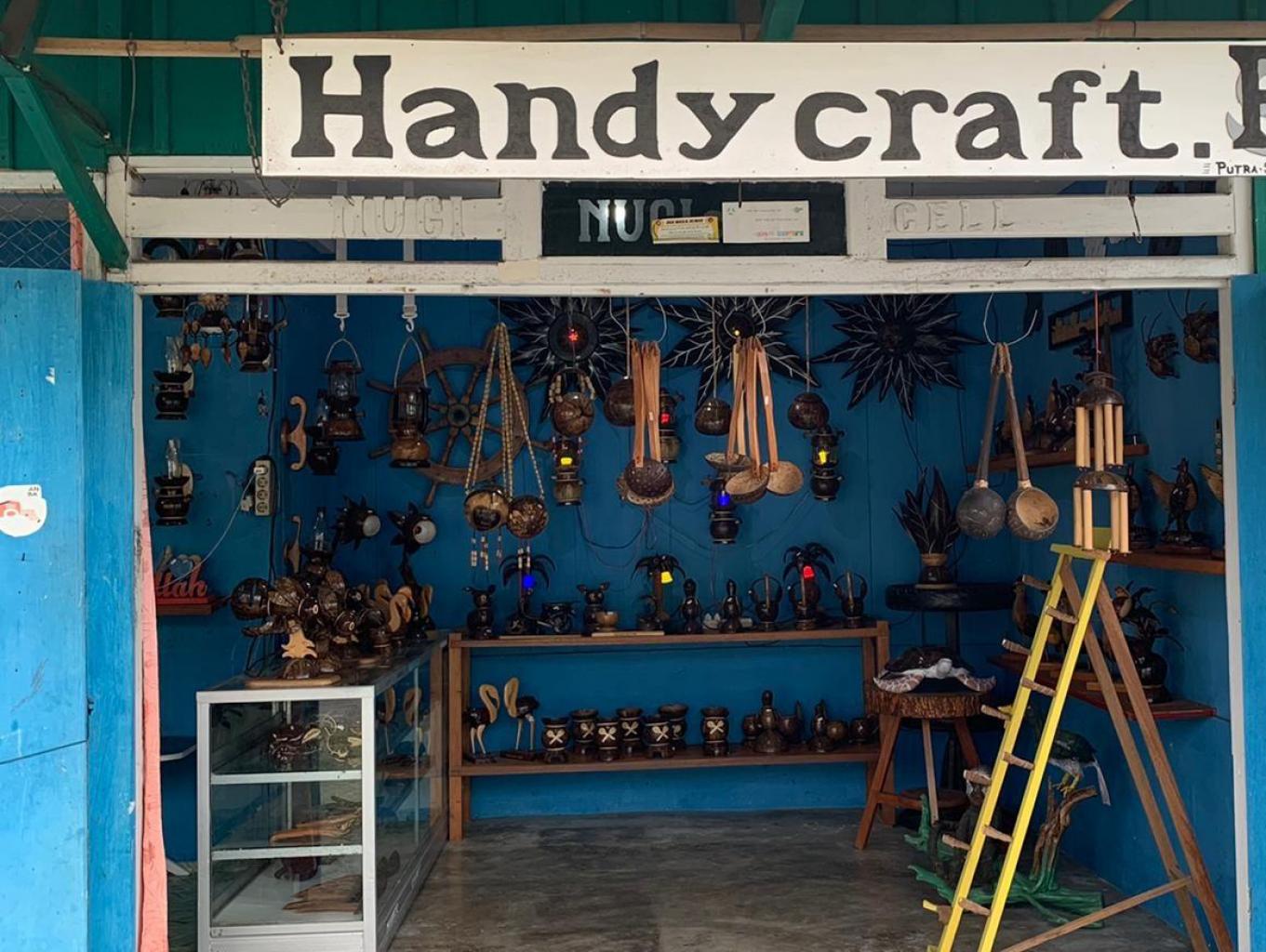 Handcraft Kayu Putra