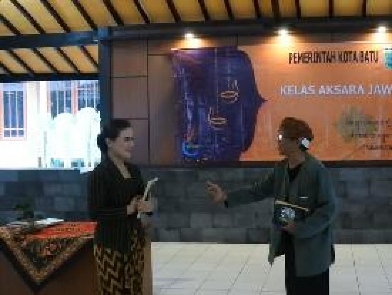 Kelas Aksara Jawa Dan Kelas Dolanan Anak 'sekolah Budaya Daringan Nganglik'
