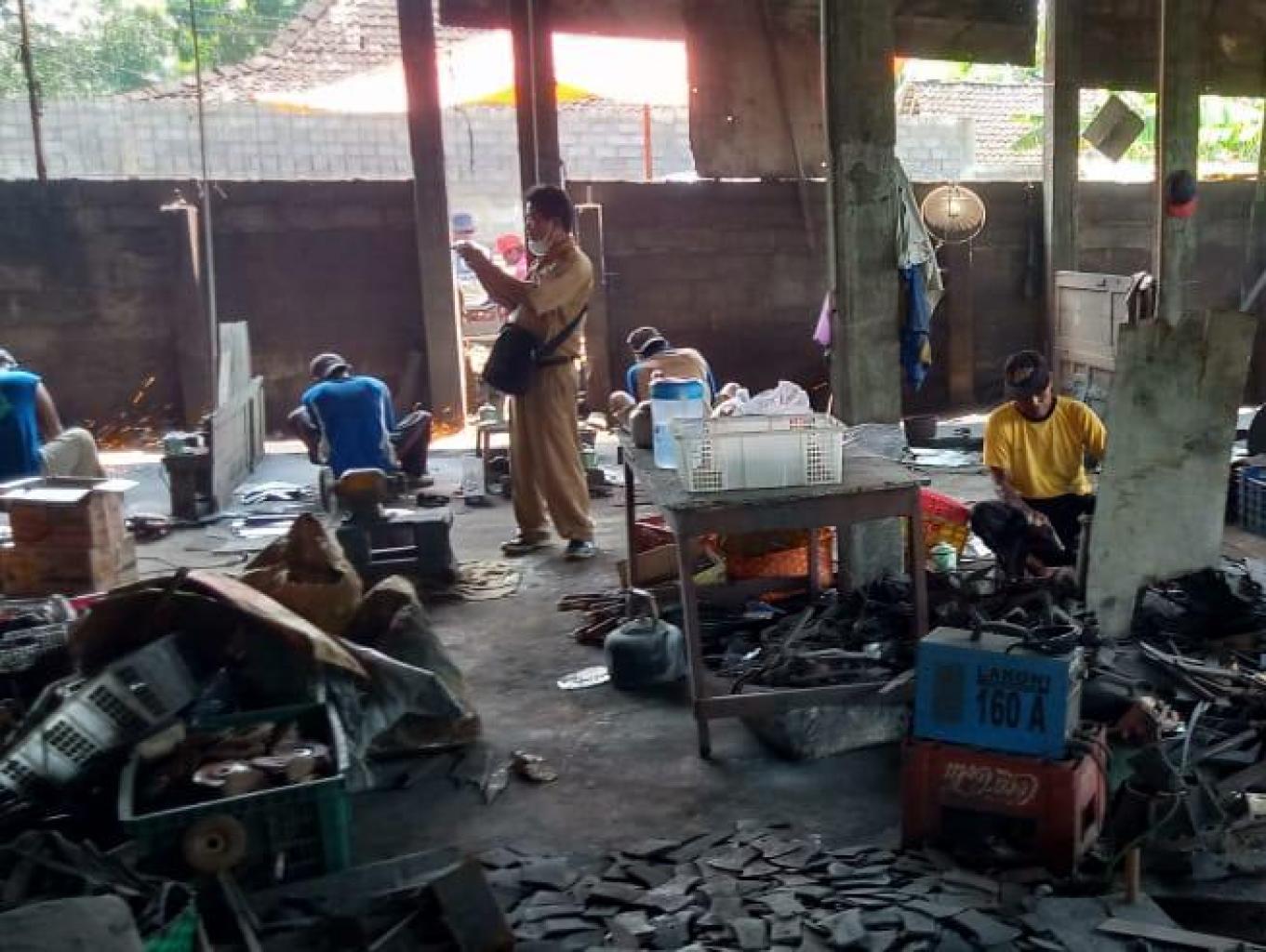 Industri Pande Besi