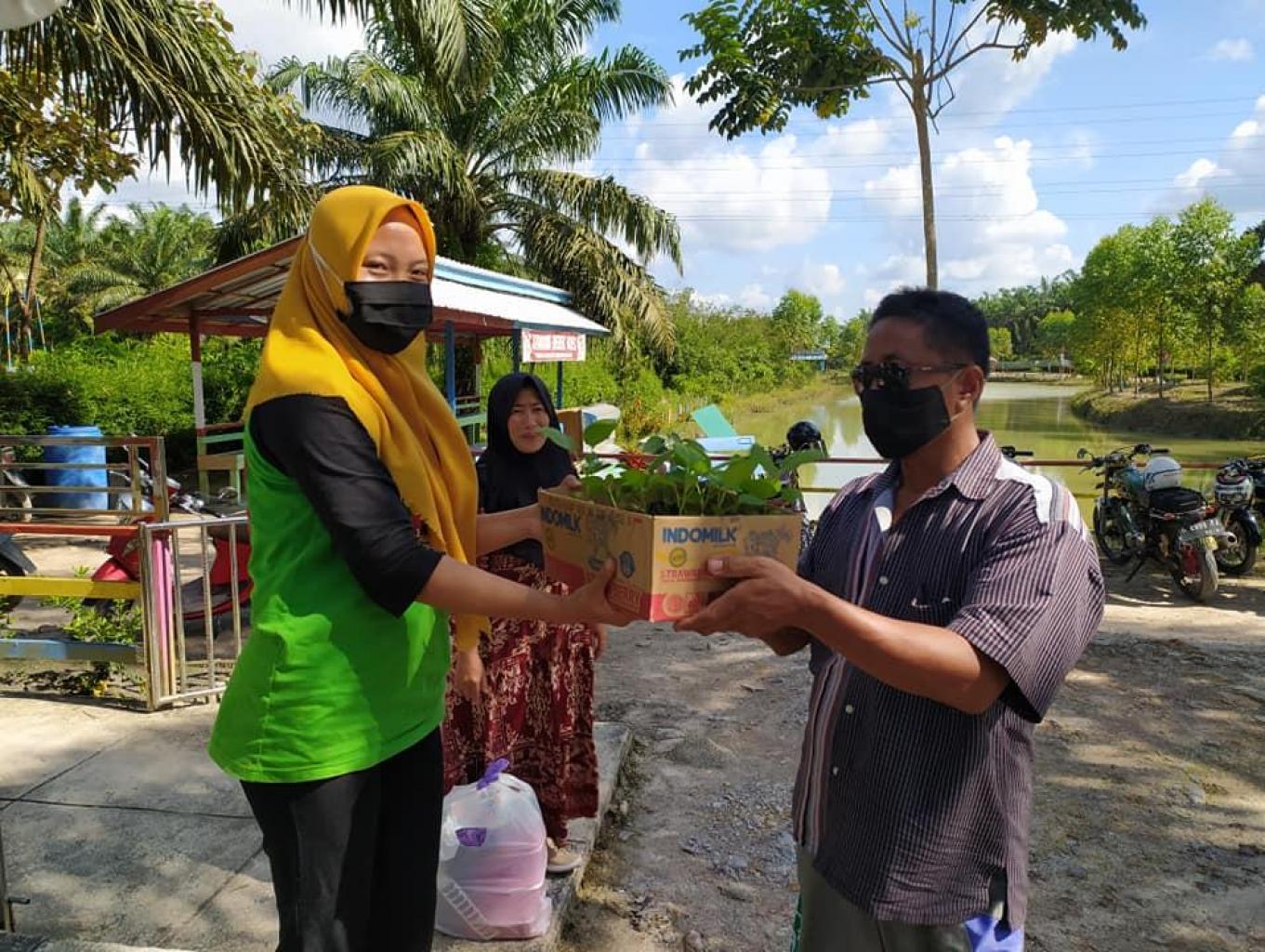 Berkunjung Wisata Dapat Bibit Sayur
