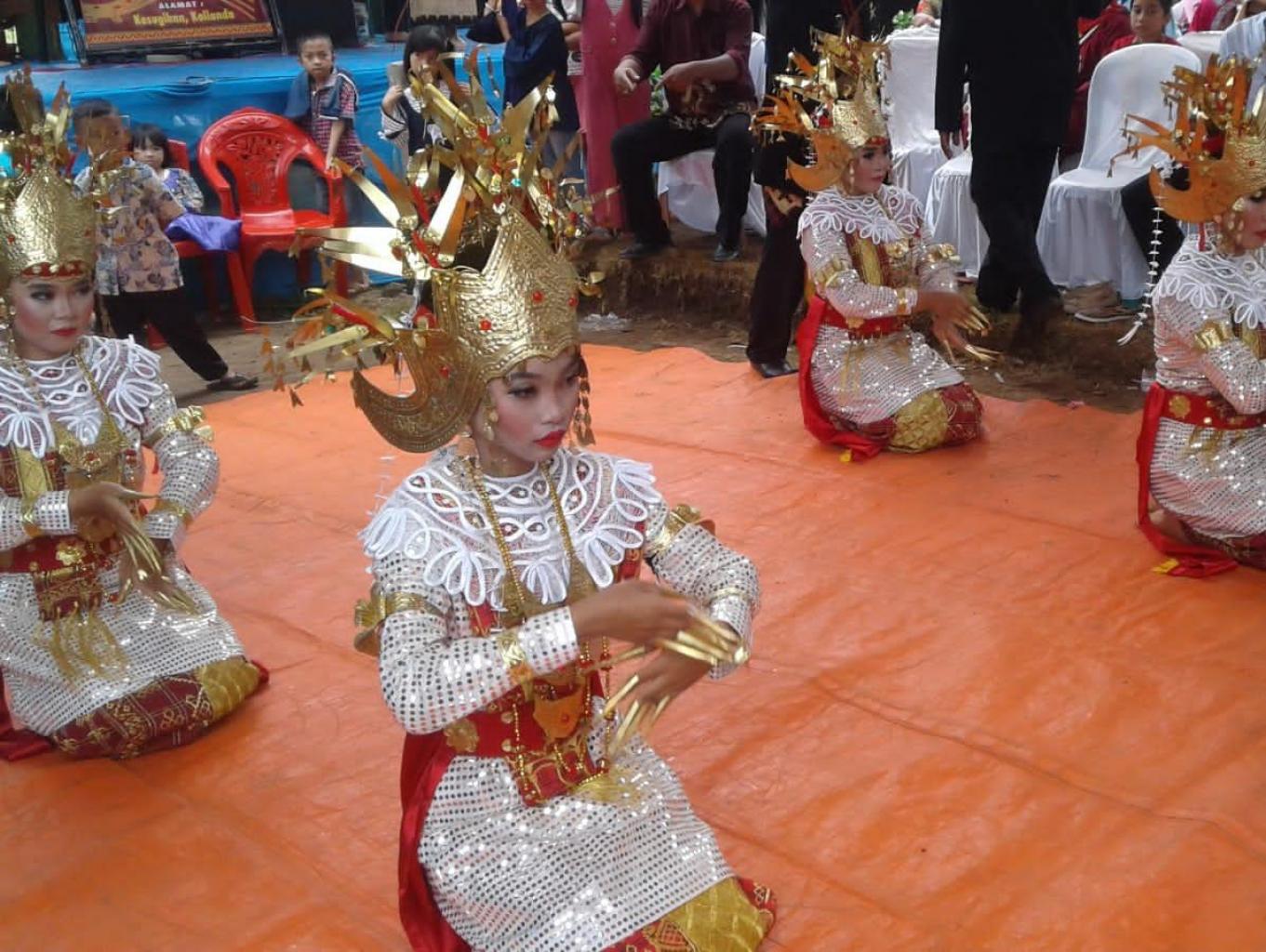 Tari Sembah