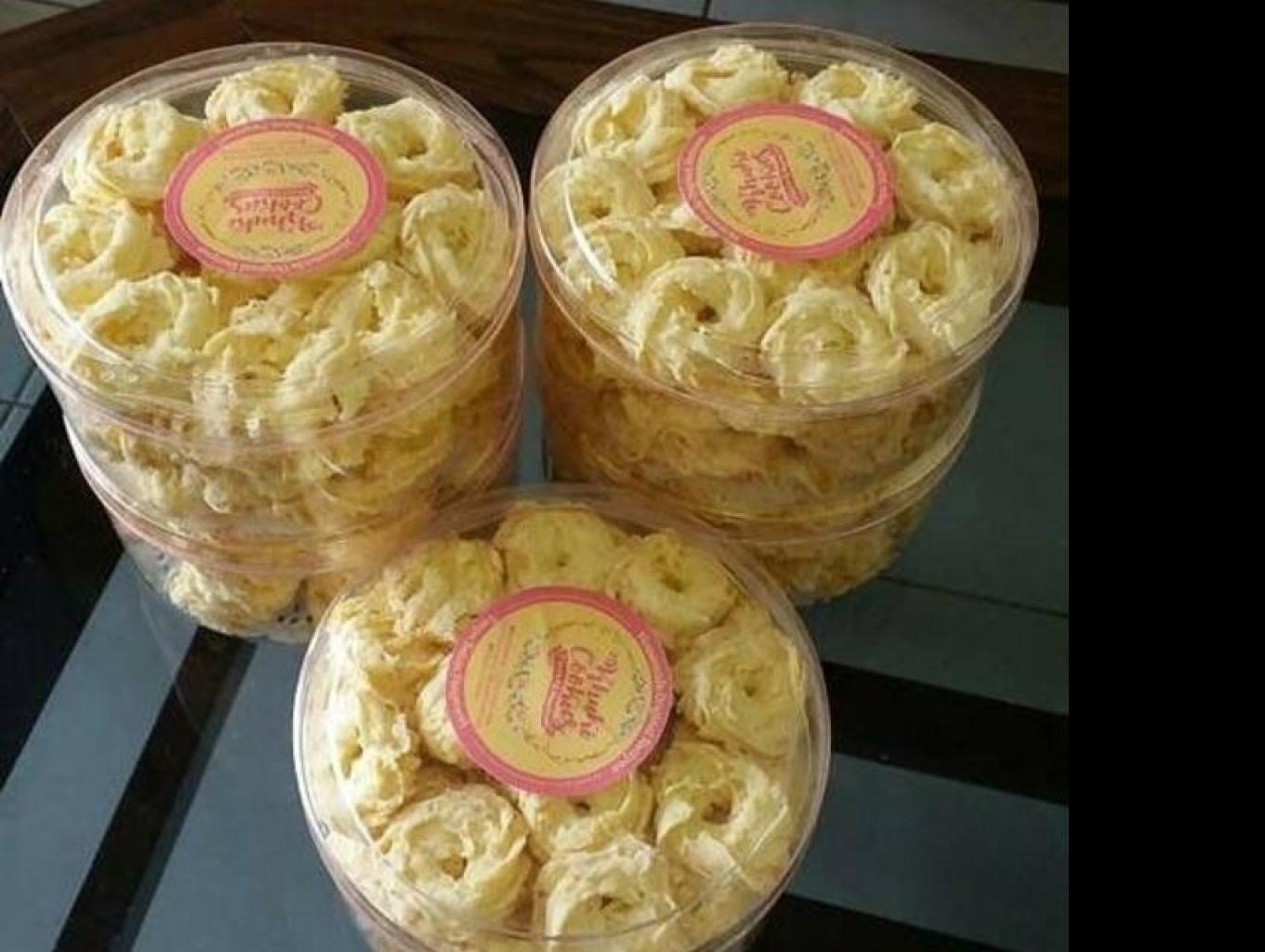 Kue Kering Kukhi Donat