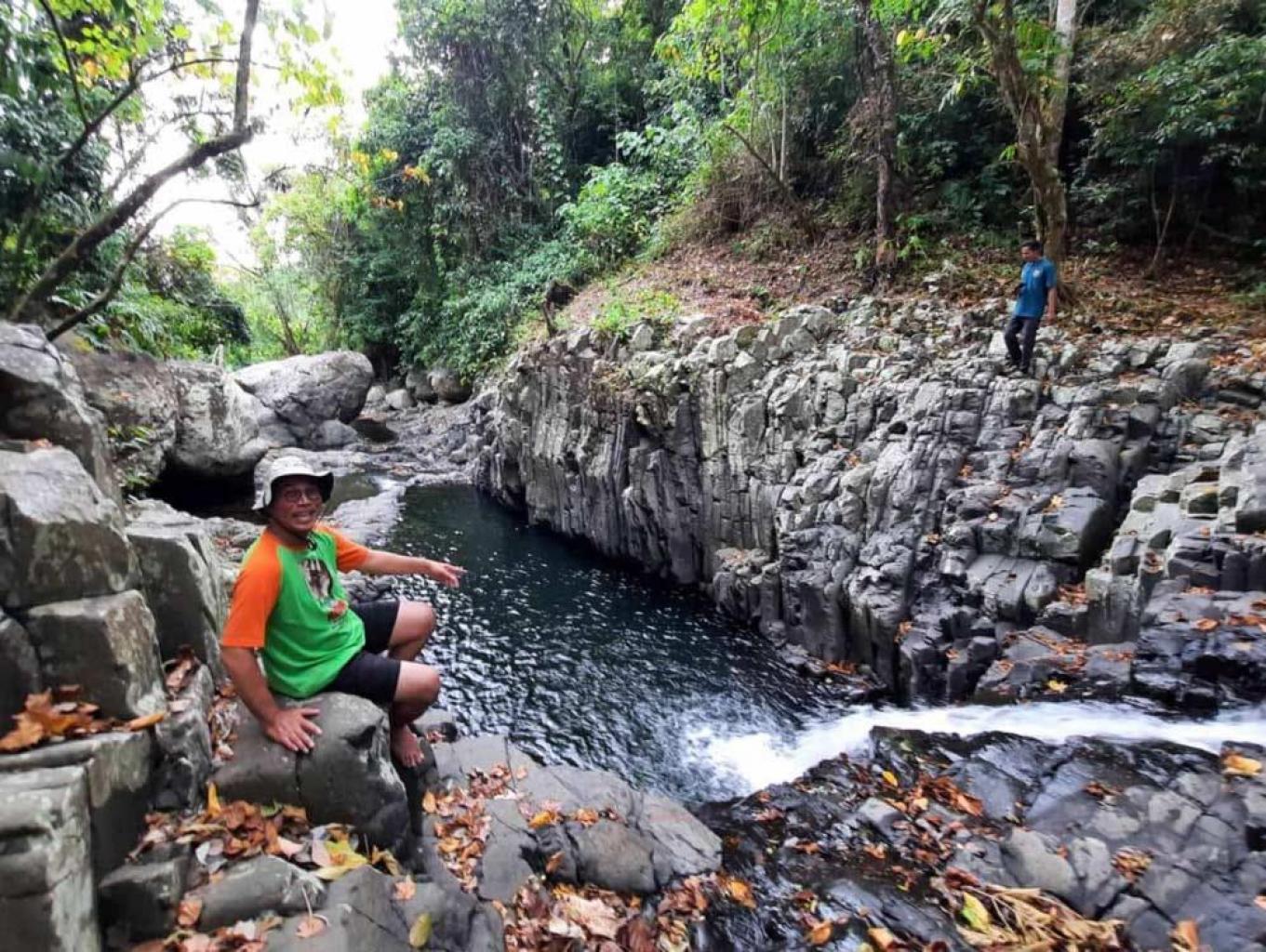 Batu Raja Kecamatan Punduh Pidada