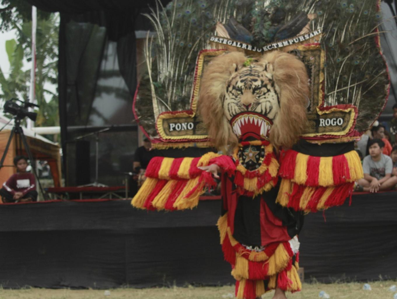 Kesenian Reog Singo Taruno Mudho