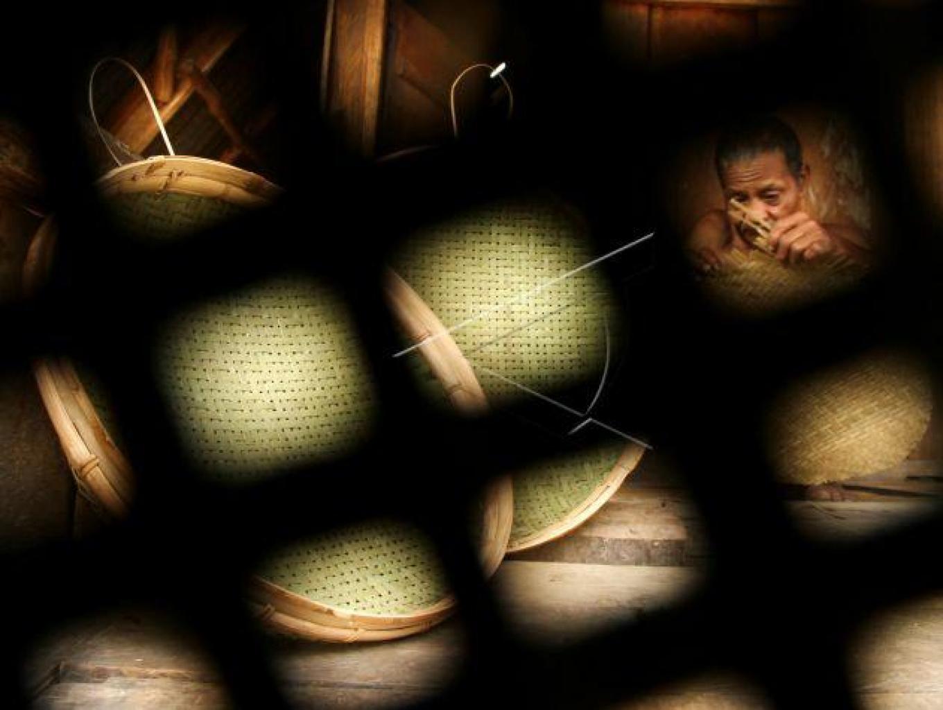 Kerajinan Tampah Dari Bambu