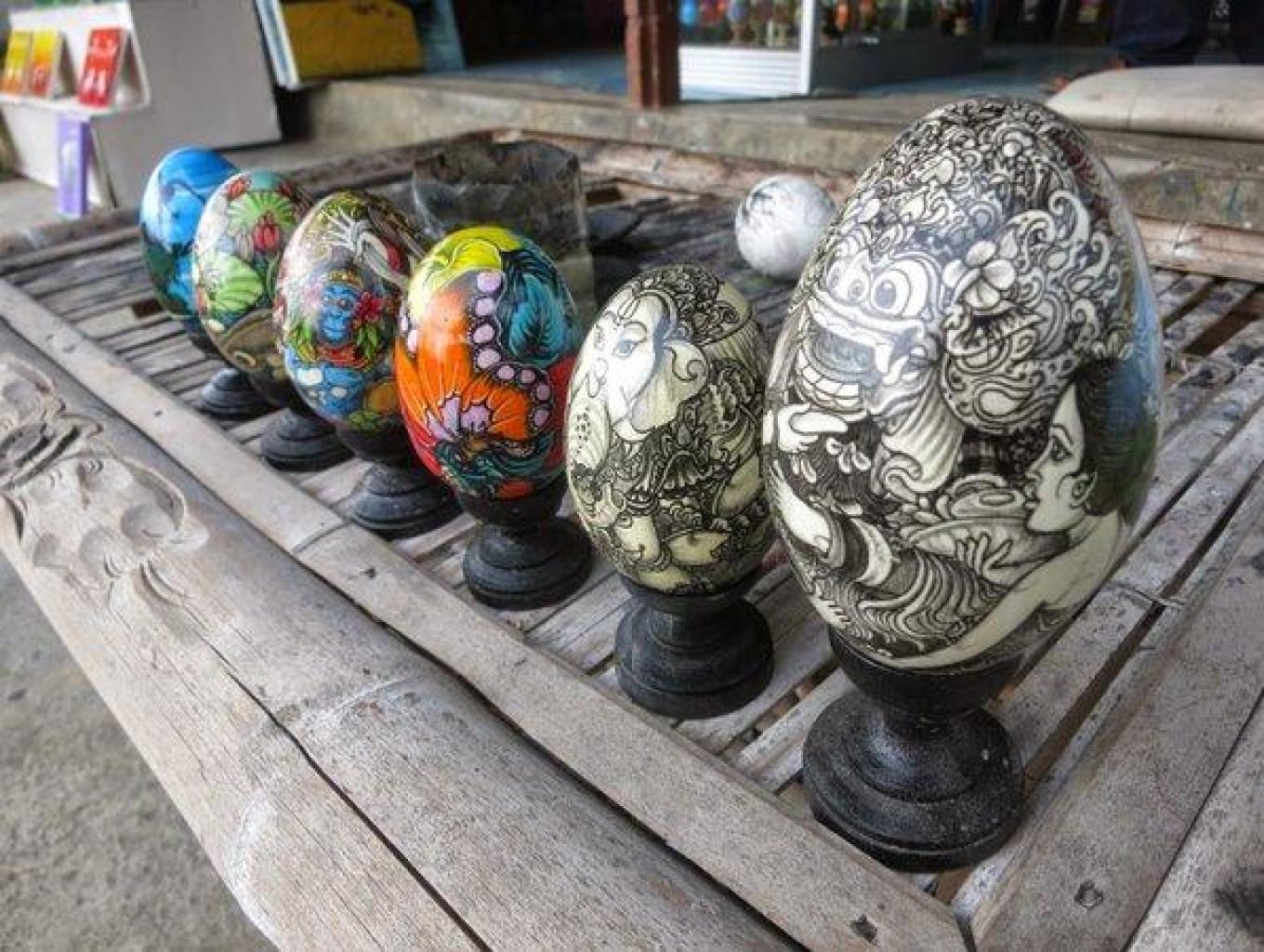Lukisan Telur