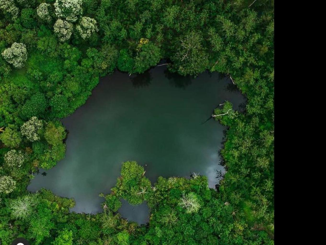 Kegiatan Track Danau Telaga Putri