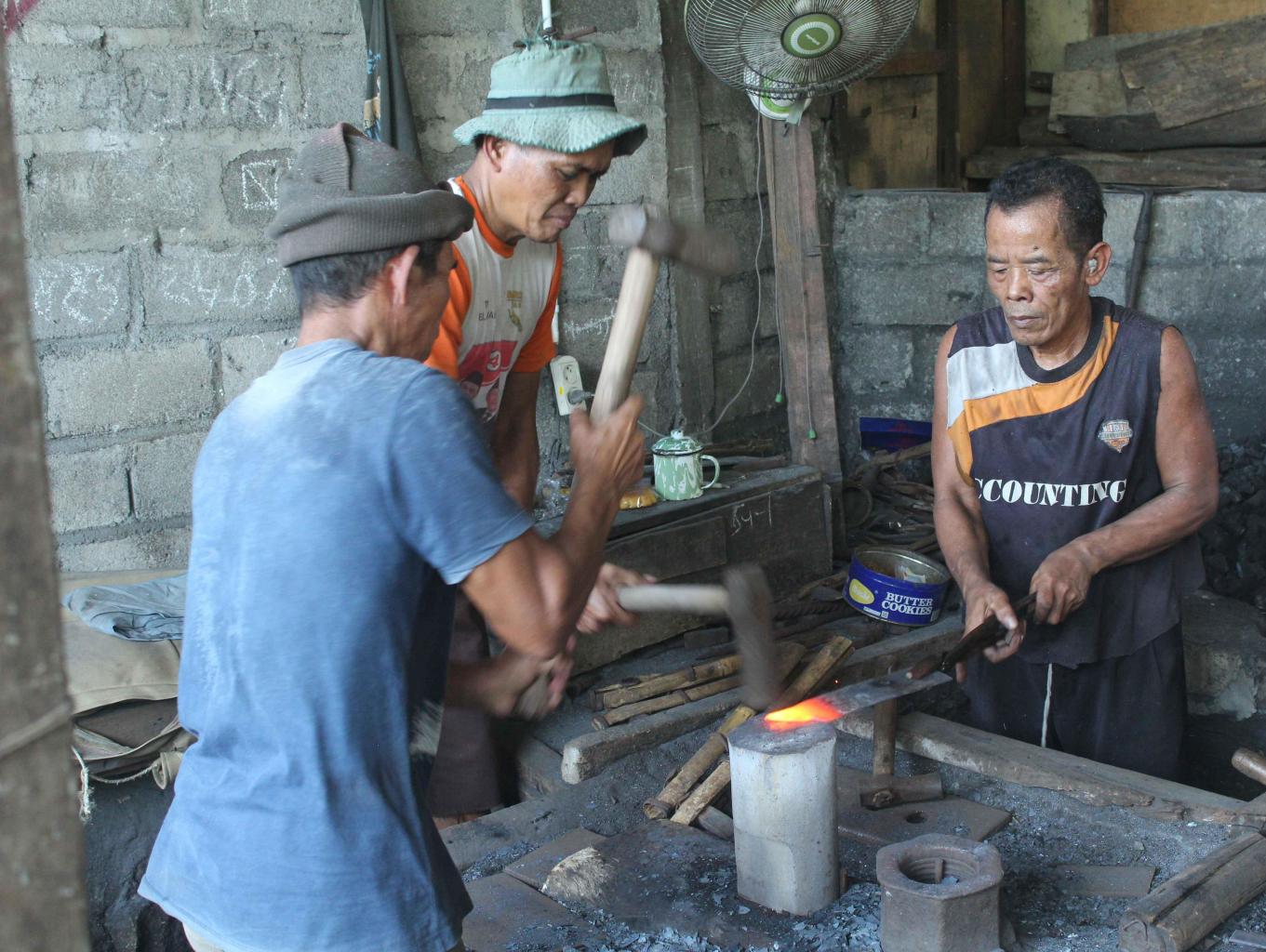 Industri Pande Besi