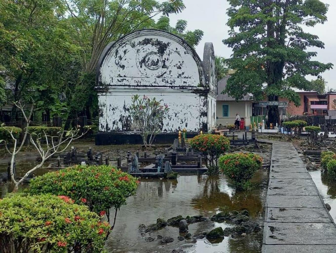 Makam Kerajaan Tanete We Tenri Olle