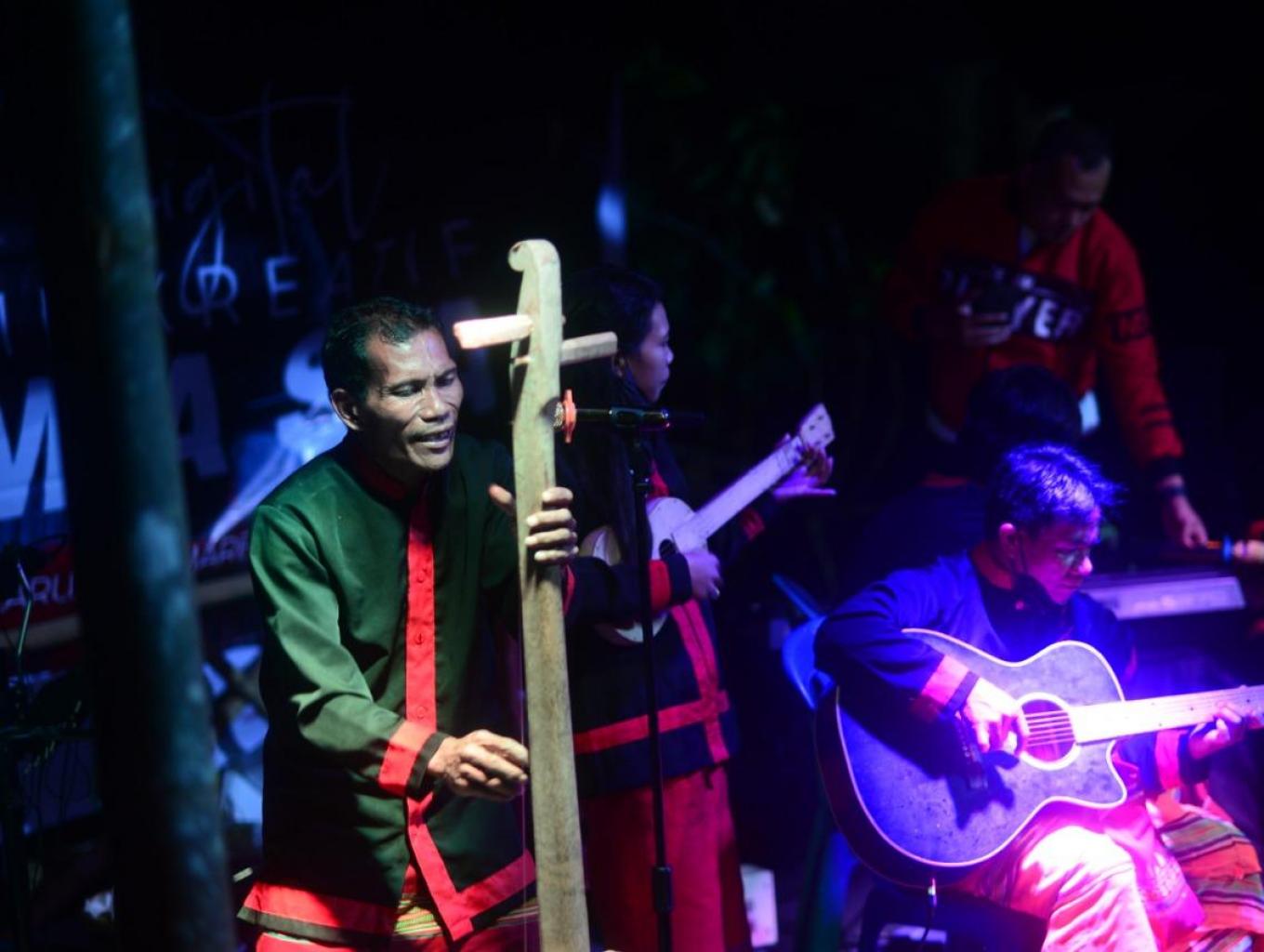 Pertunjukan Musik Traditional