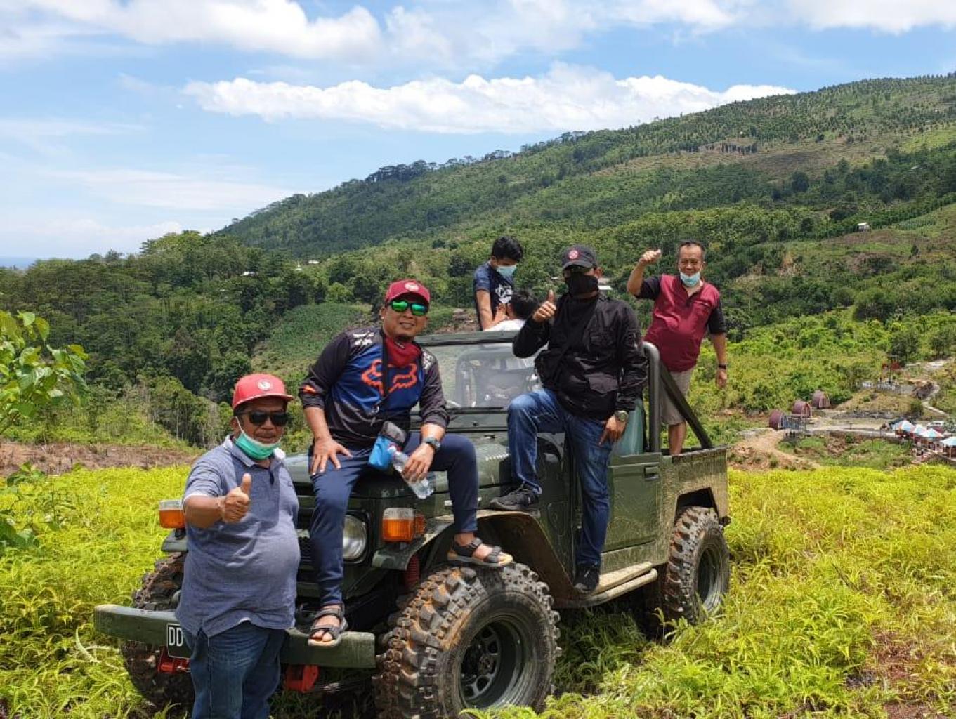 Mobil Hartop Offroad Adventure