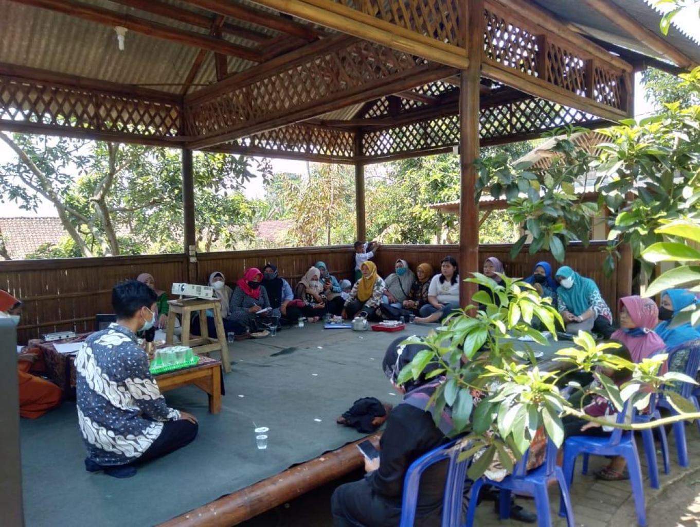 Avocado Education Center