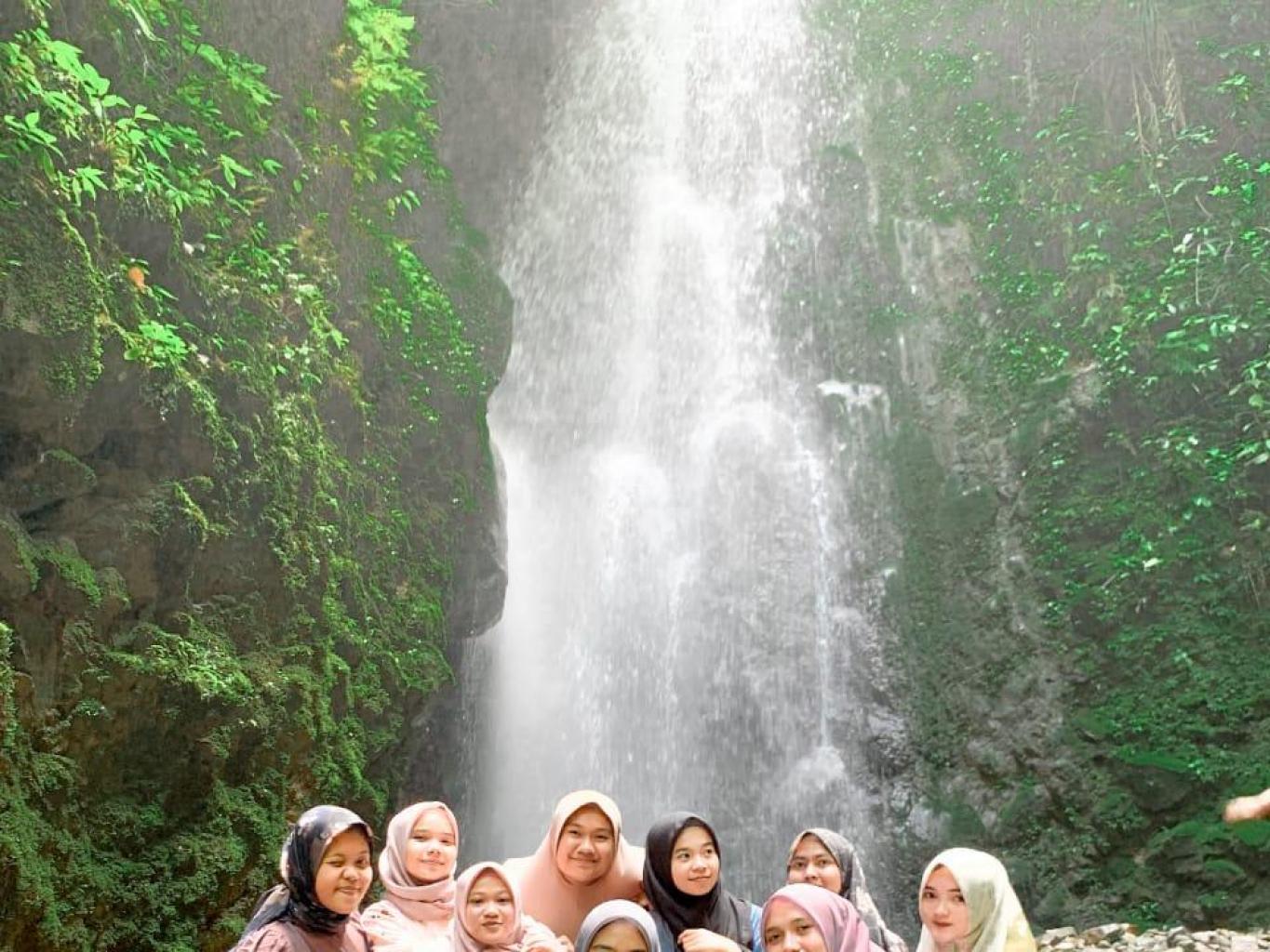 Air Terjun Damaran Baru