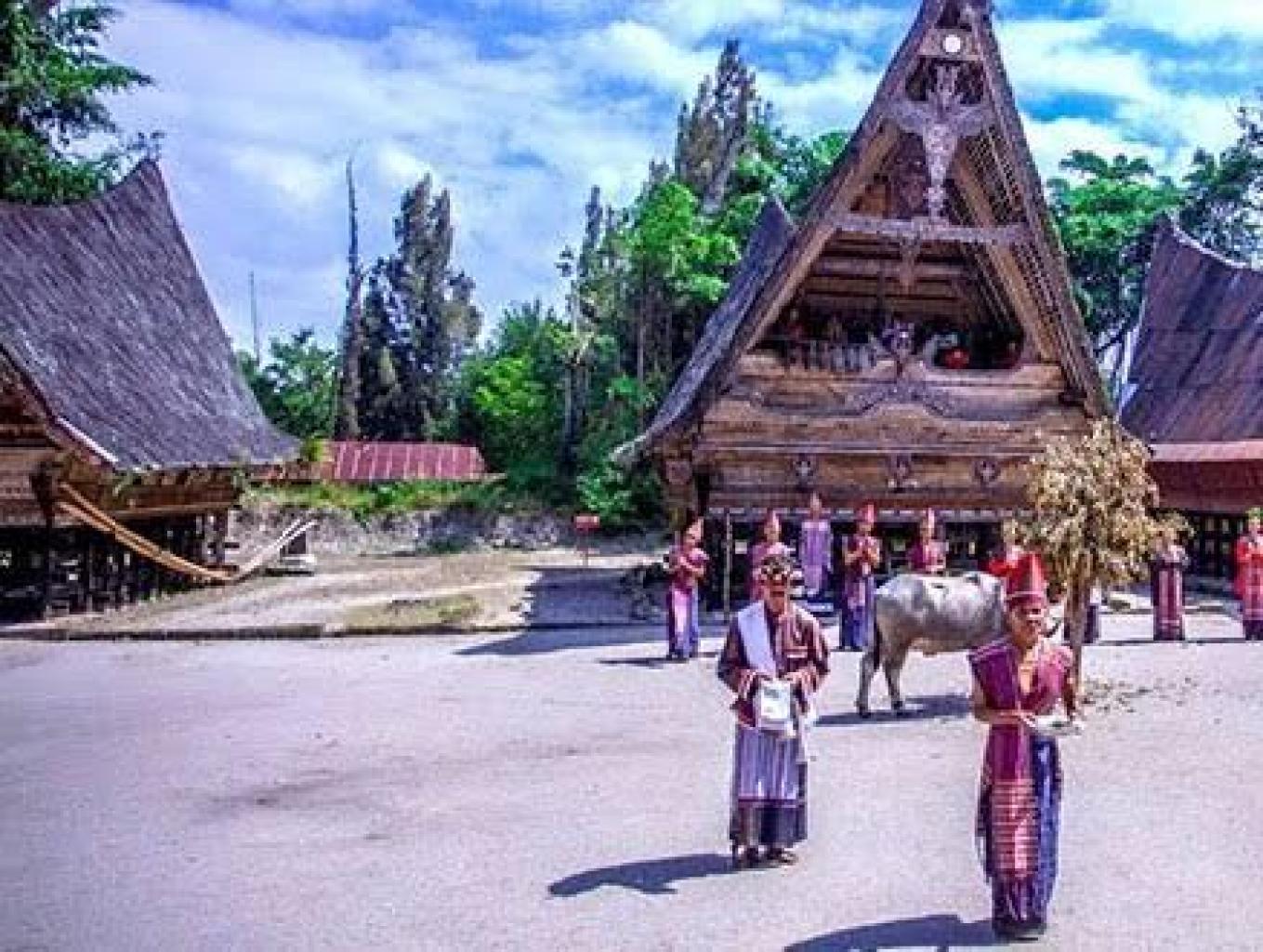 Tor-tor Tradisional, Sigale-gale, Mossak, Sanggar Seni Budaya Marsinondang,