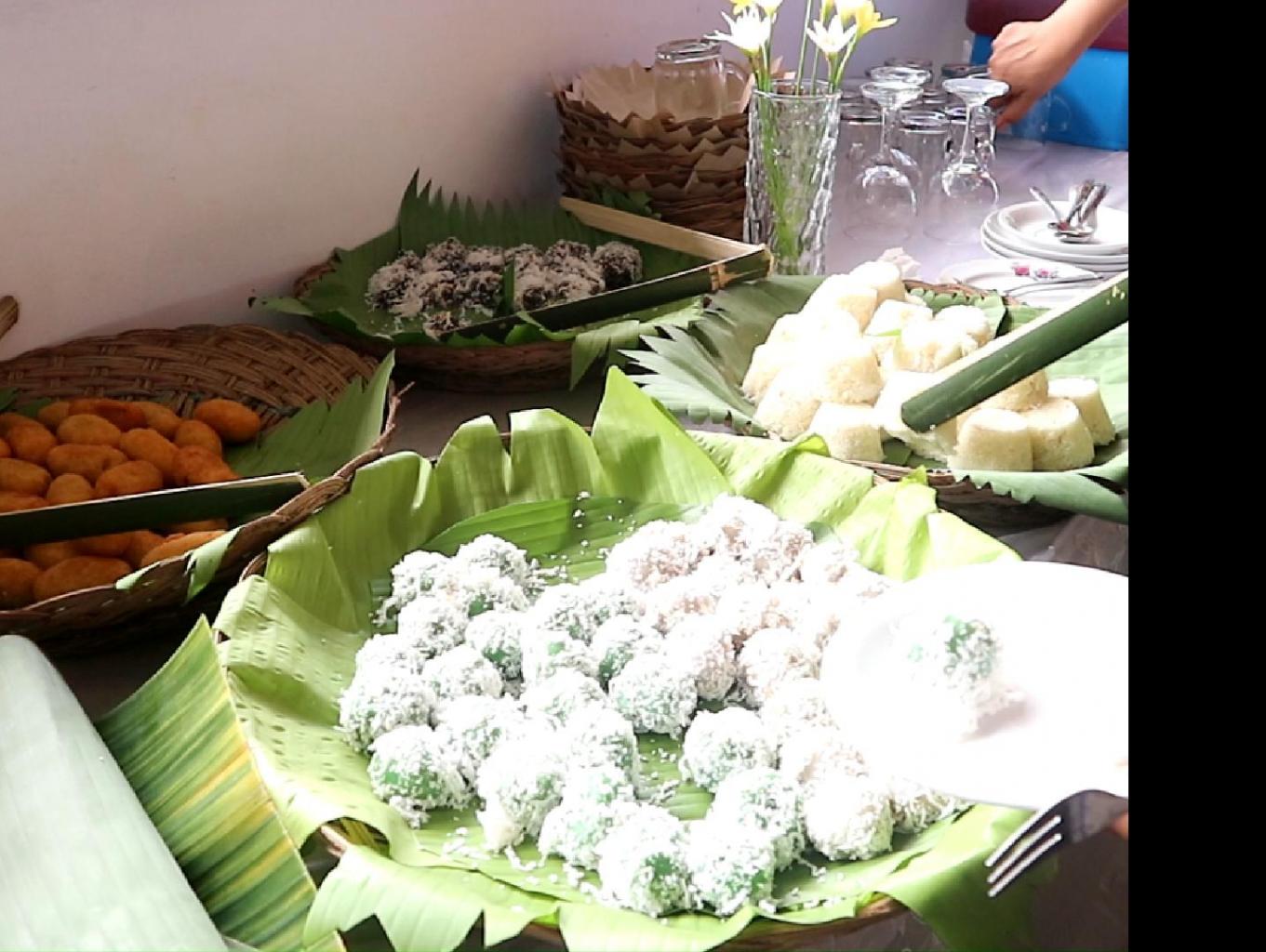 Paket Kue Khas Pintukota Kecil