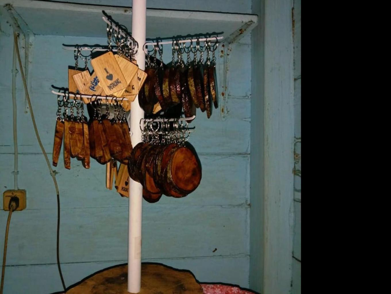 Gantungan Kunci Batang Petaling
