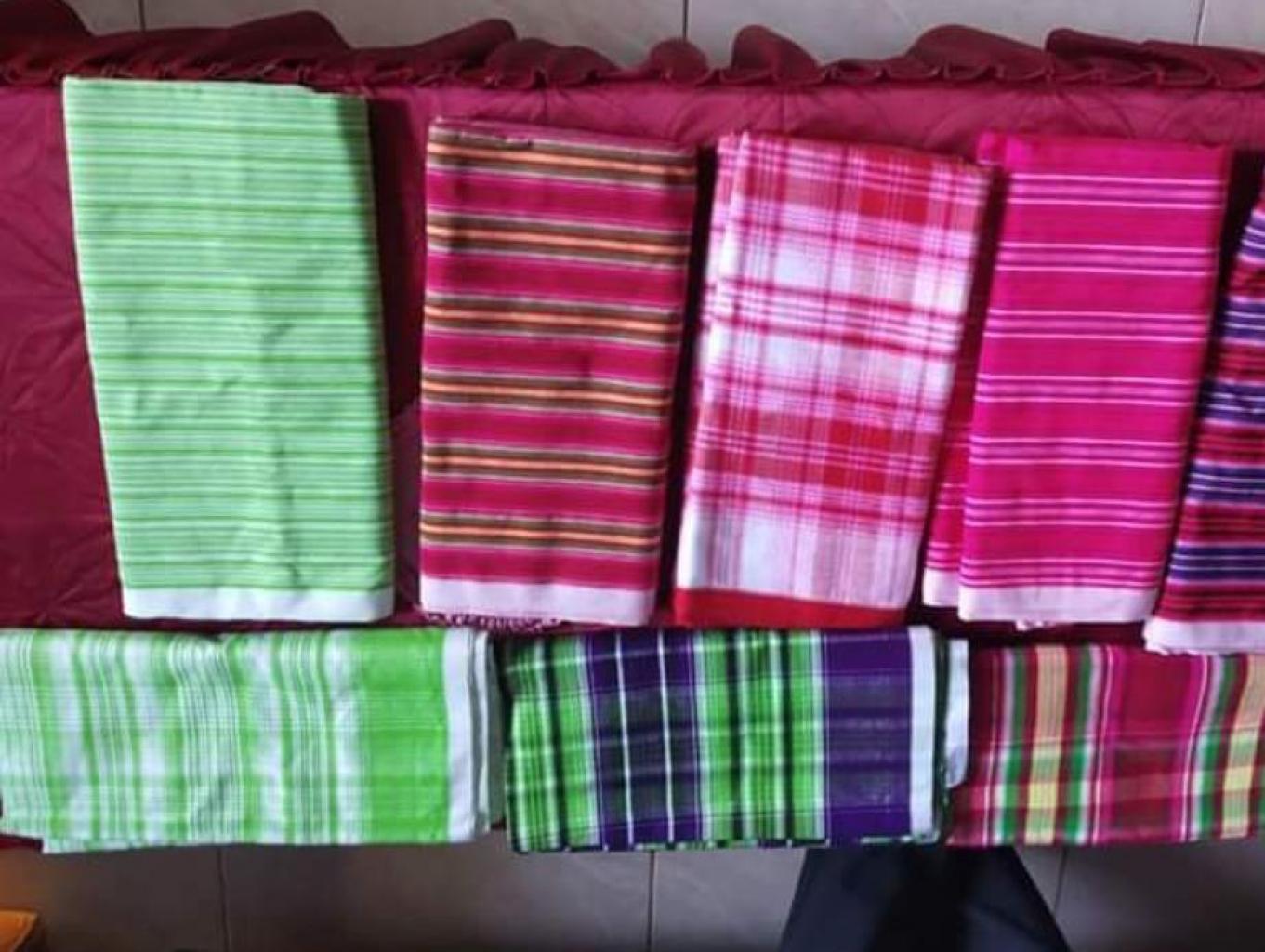 Kain Dan Sarung Tenun Buton