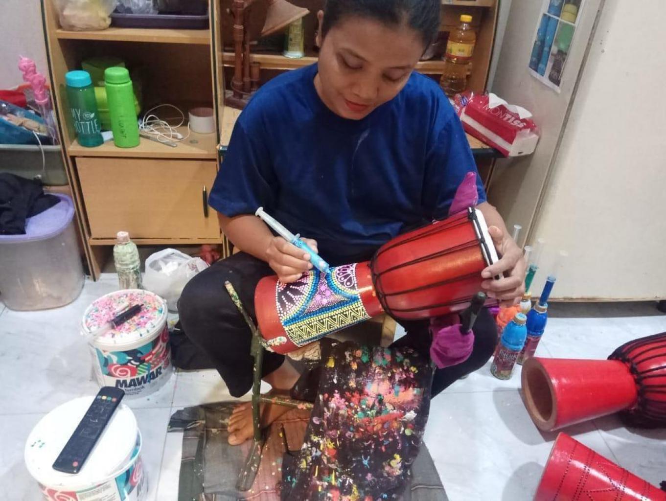 Edukasi Kerajinan Kendang Djimbe