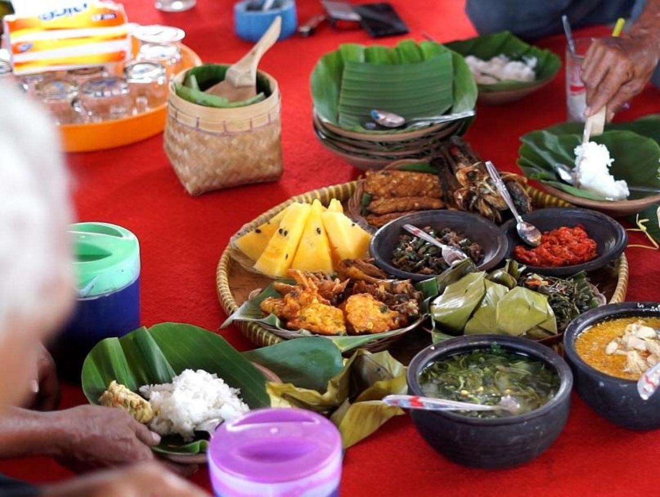 Menu Khas Kampung Samin Sambongrejo