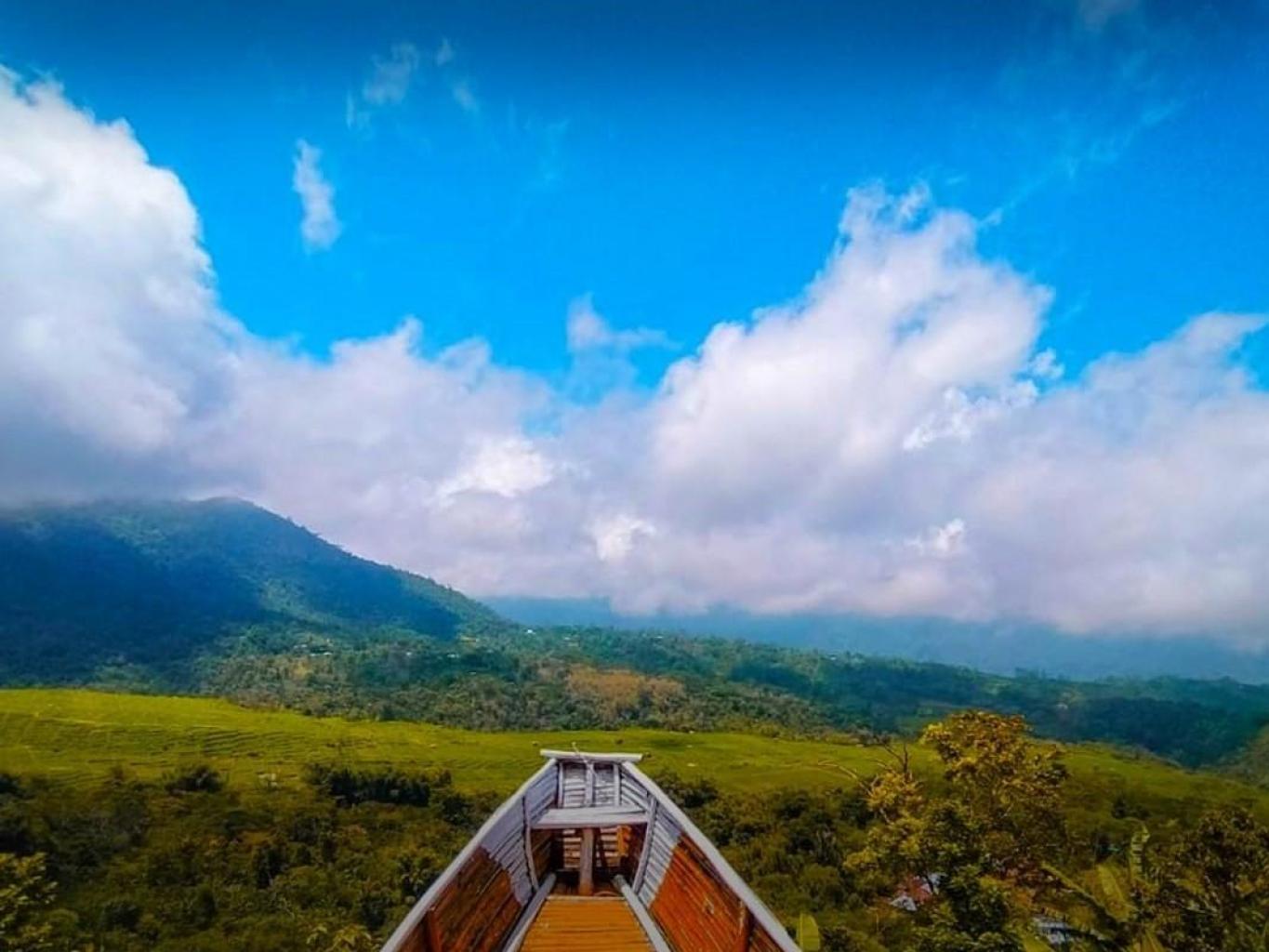 Golo Depet ( Bukit Kunang- Kunang )