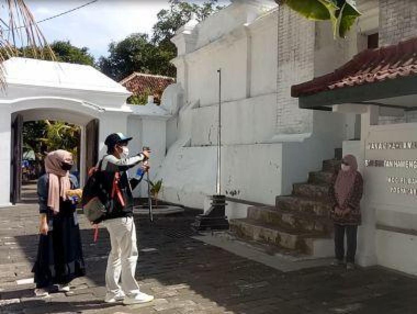 Wisata Religi