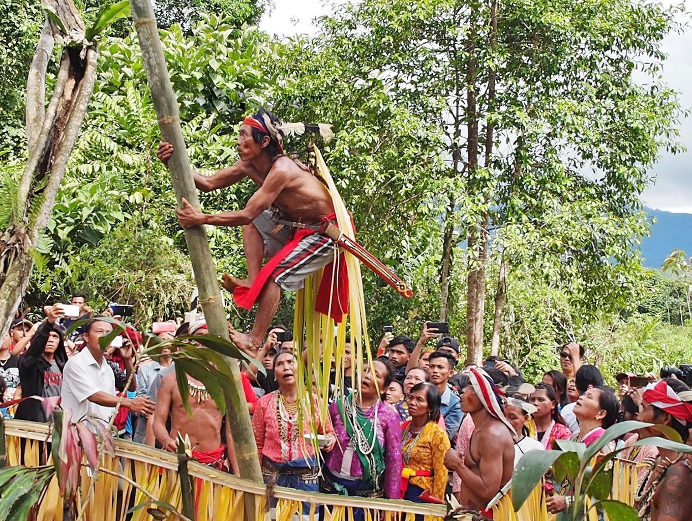 Explore Budaya Dayak Bidayuh