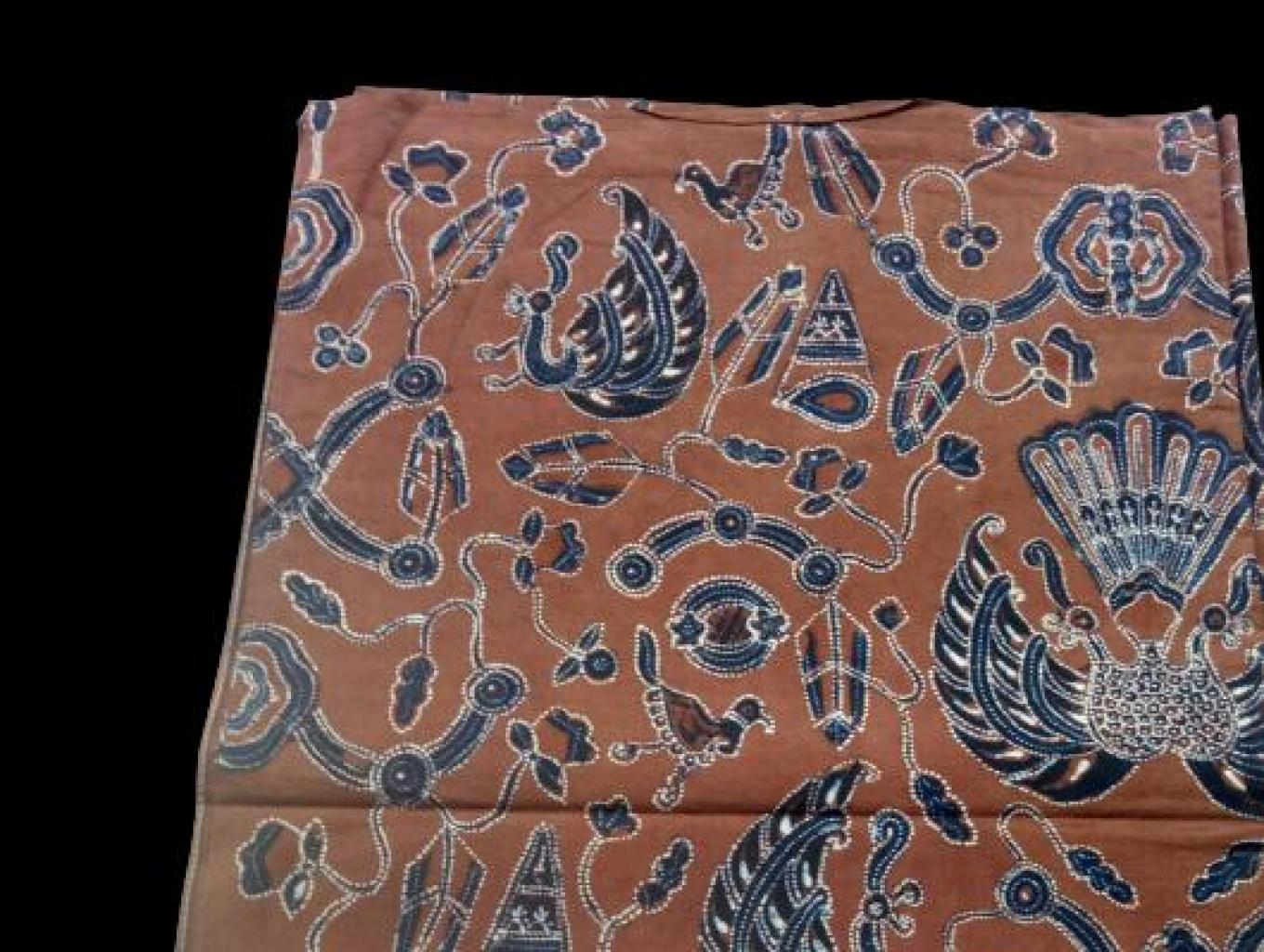 Batik Tulis Bahan Busana