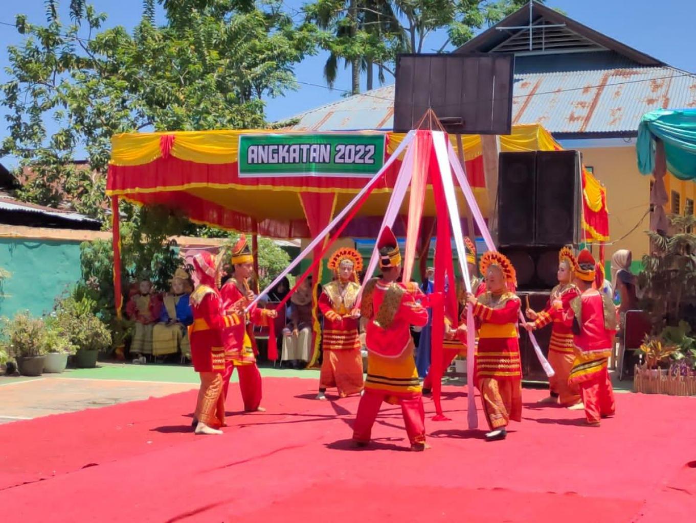 Tari Pilin Salapan