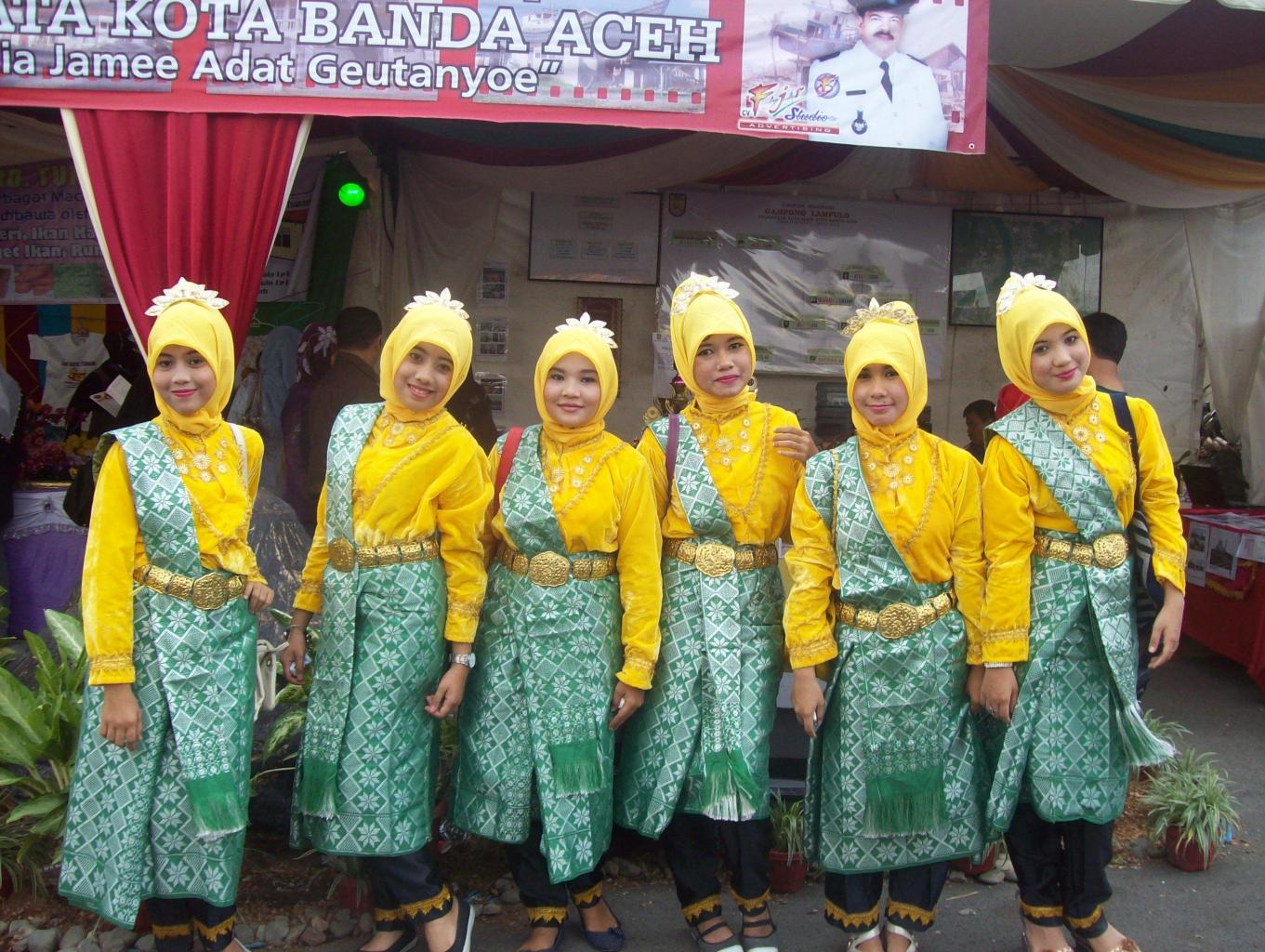 Grub Tari Sanggar Gampong Lampulo