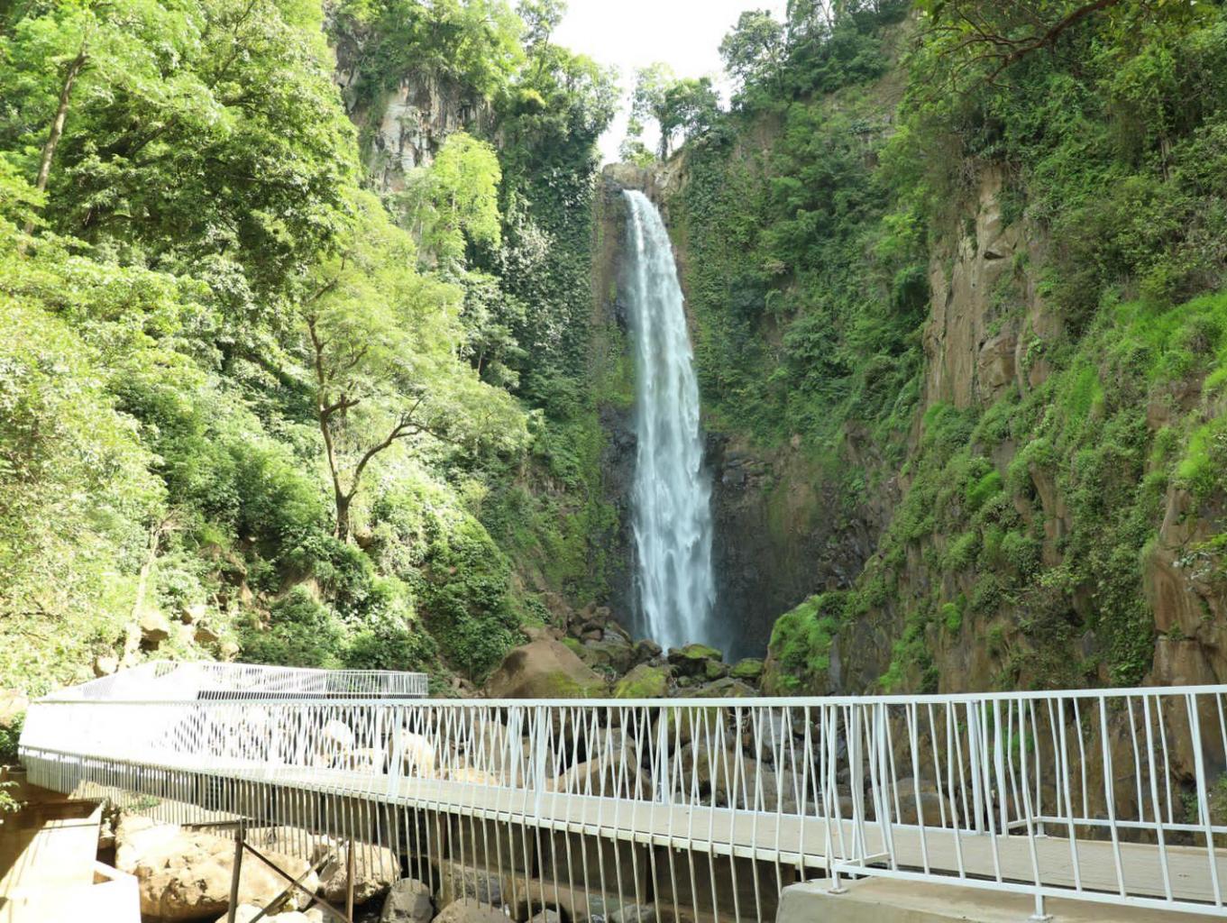 Air Terjun Bissappu