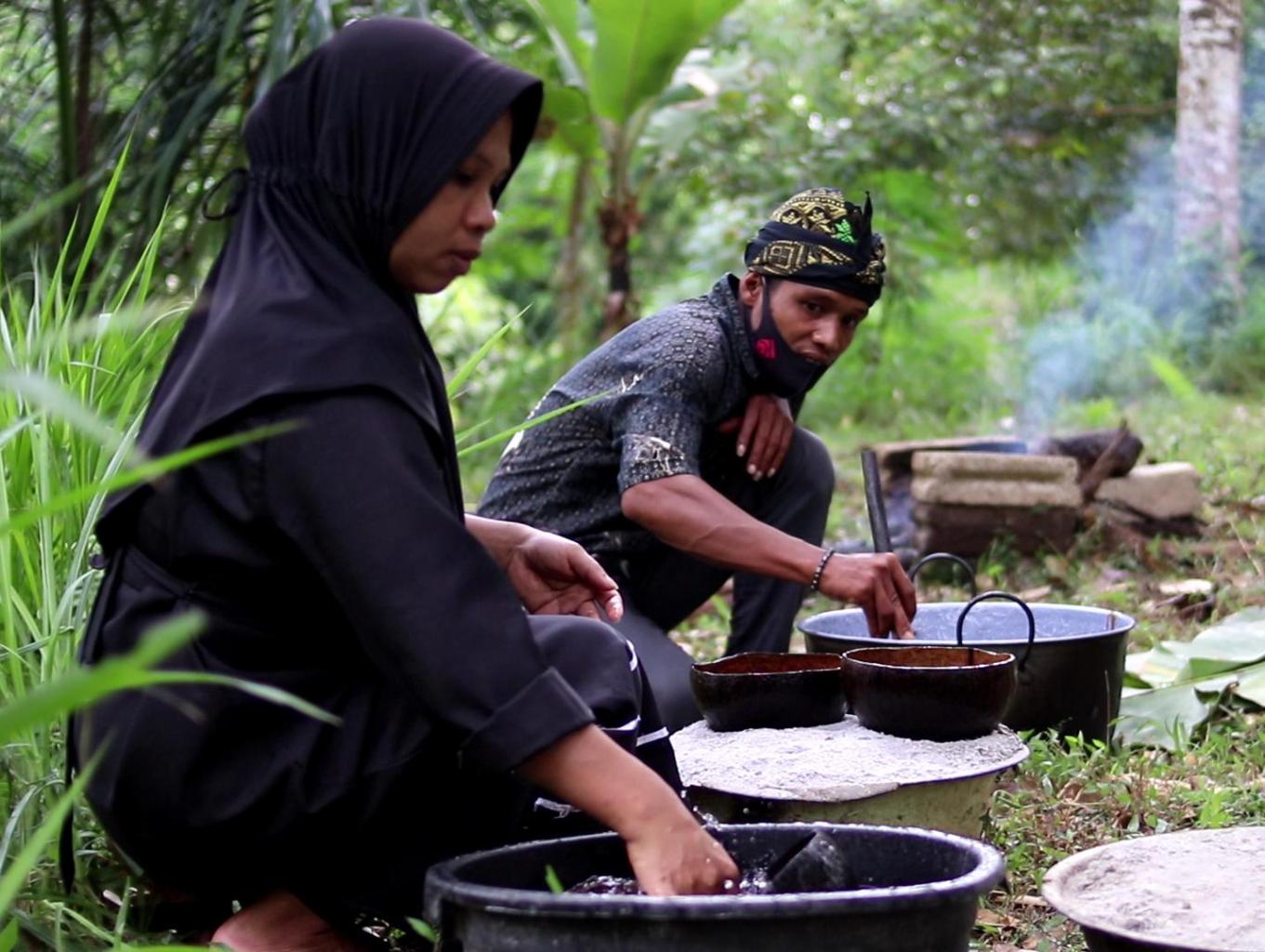 Pembuatan Gula Semut Dan Gula Kebun
